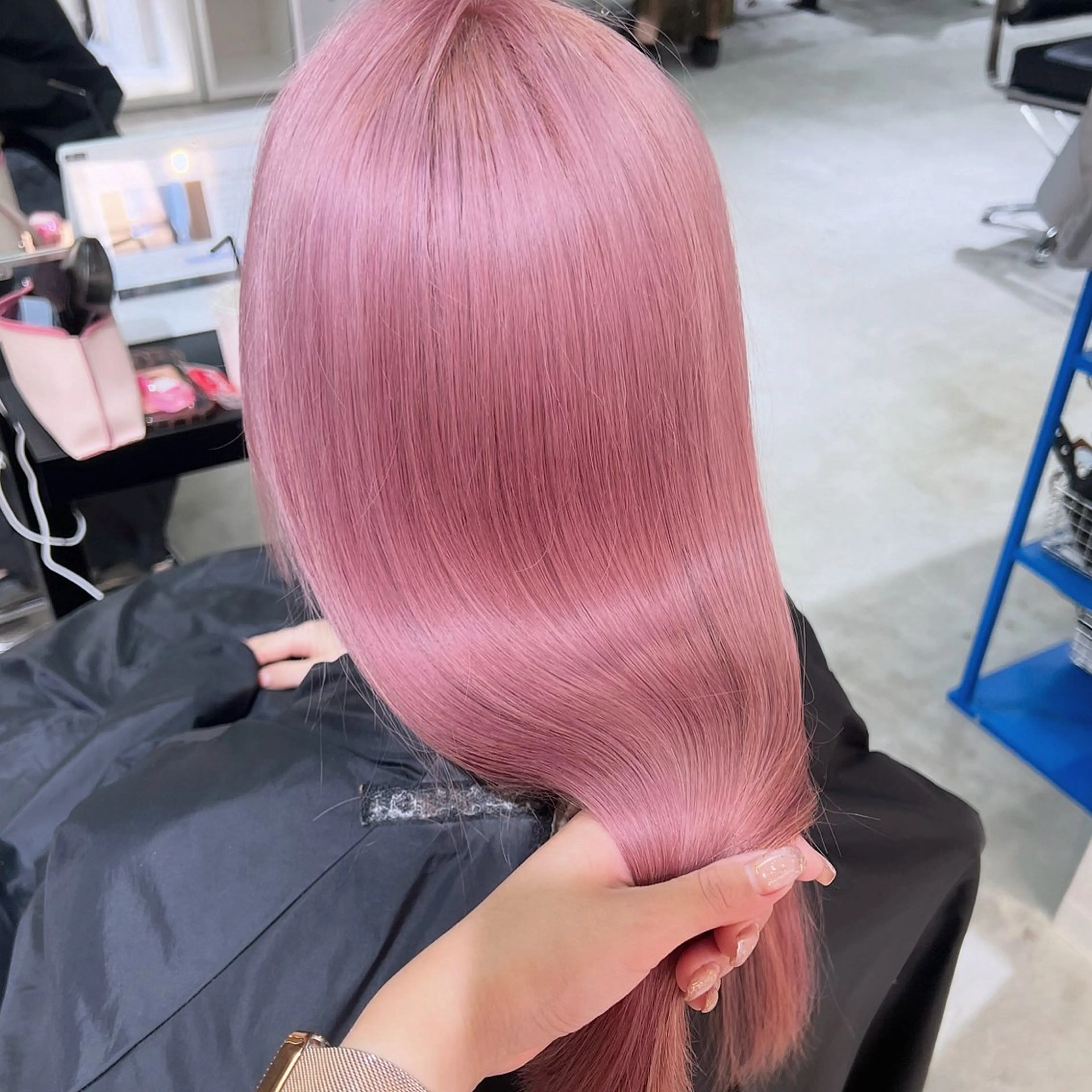 【🎀ピンクにしたい方🩷】ブリーチ+カラー+トリートメントの写真