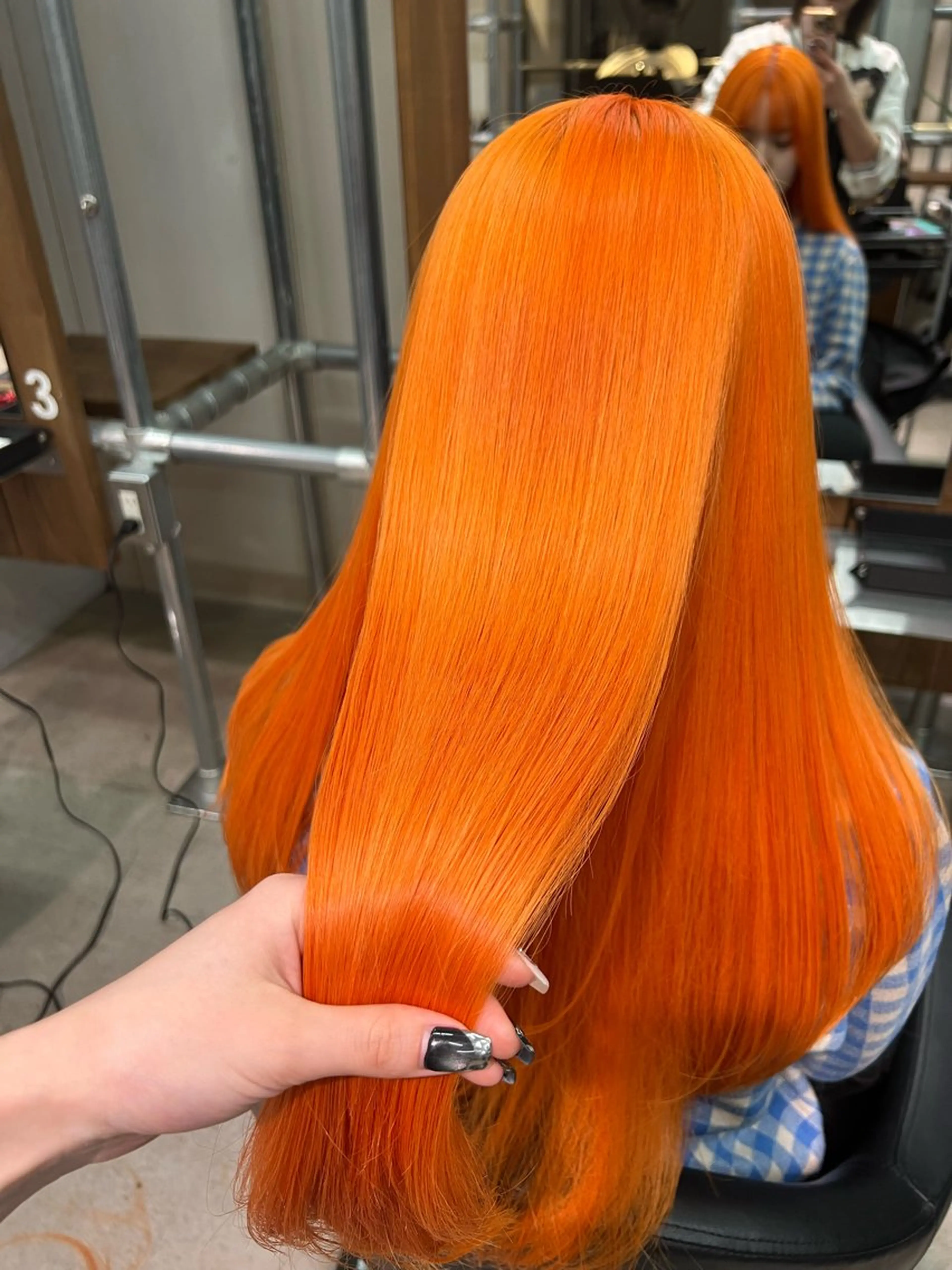 ロング カラー ヘアカラー トリートメント EREMENT 五反田店所属・透明感カラー/レイヤ ーhinata.のヘアスタイル
