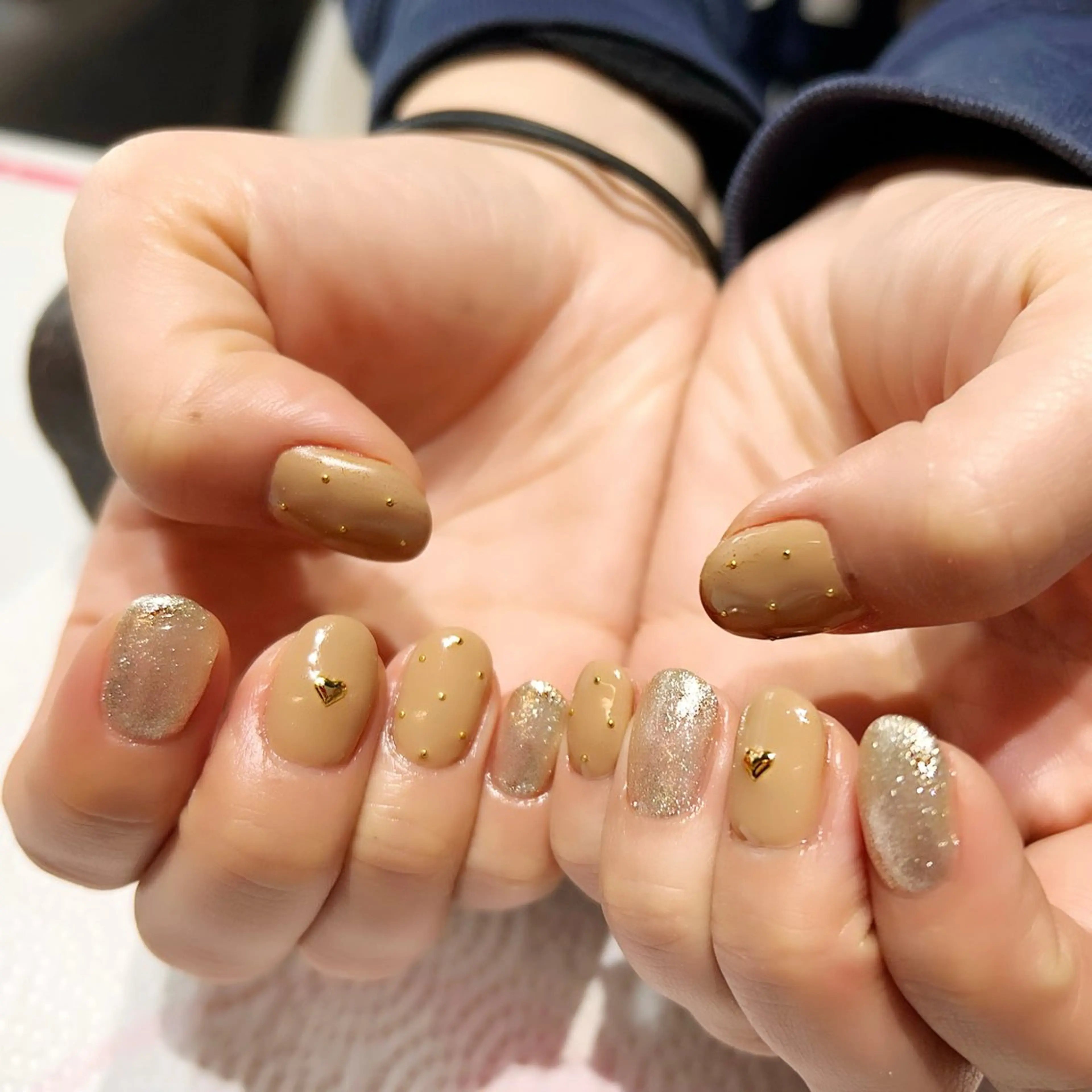 ネイル mibu 𓀬鈴木のマツエク・マツパデザイン