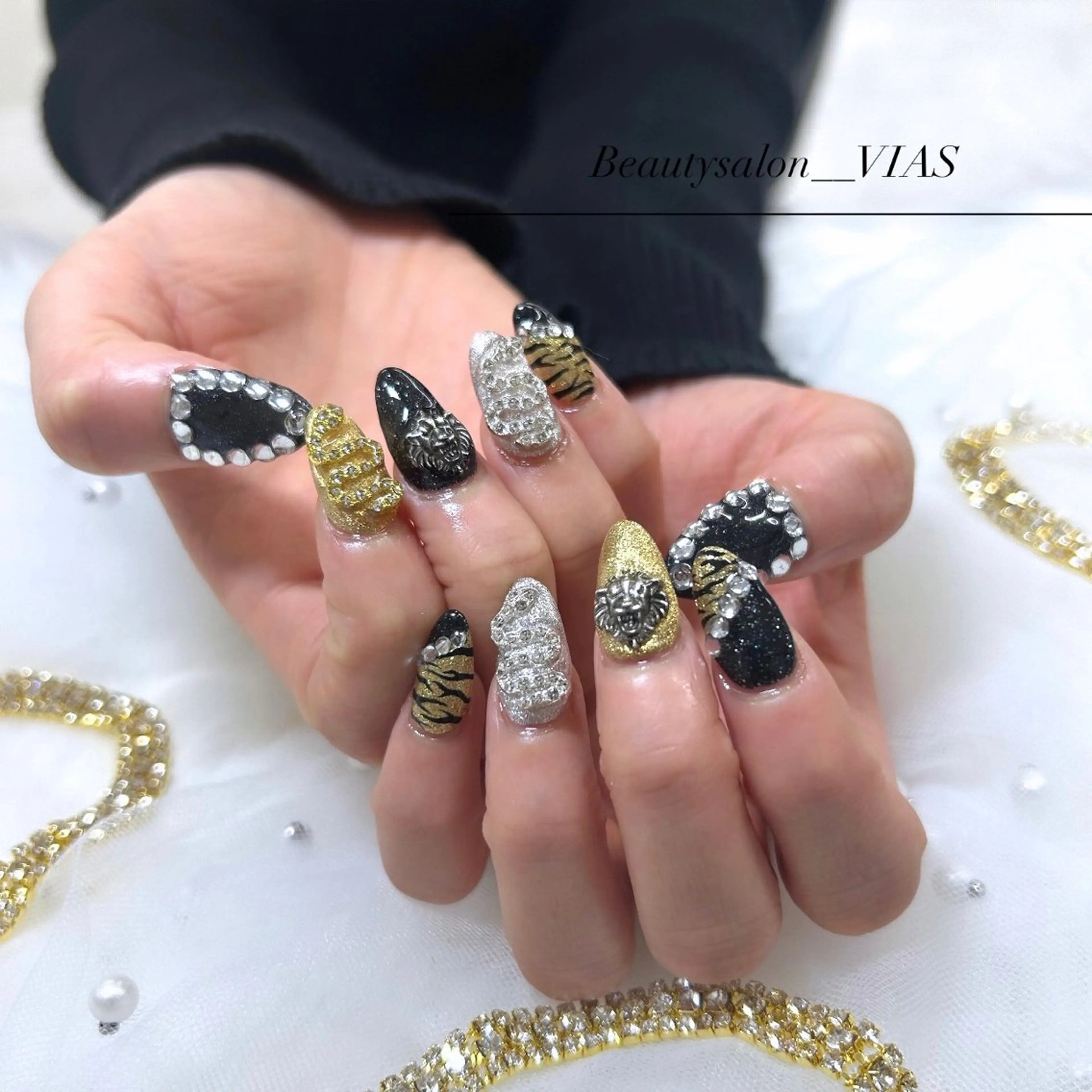 ネイル ハンドネイル VIAS 〜EYE&NAIL〜のマツエク・マツパデザイン