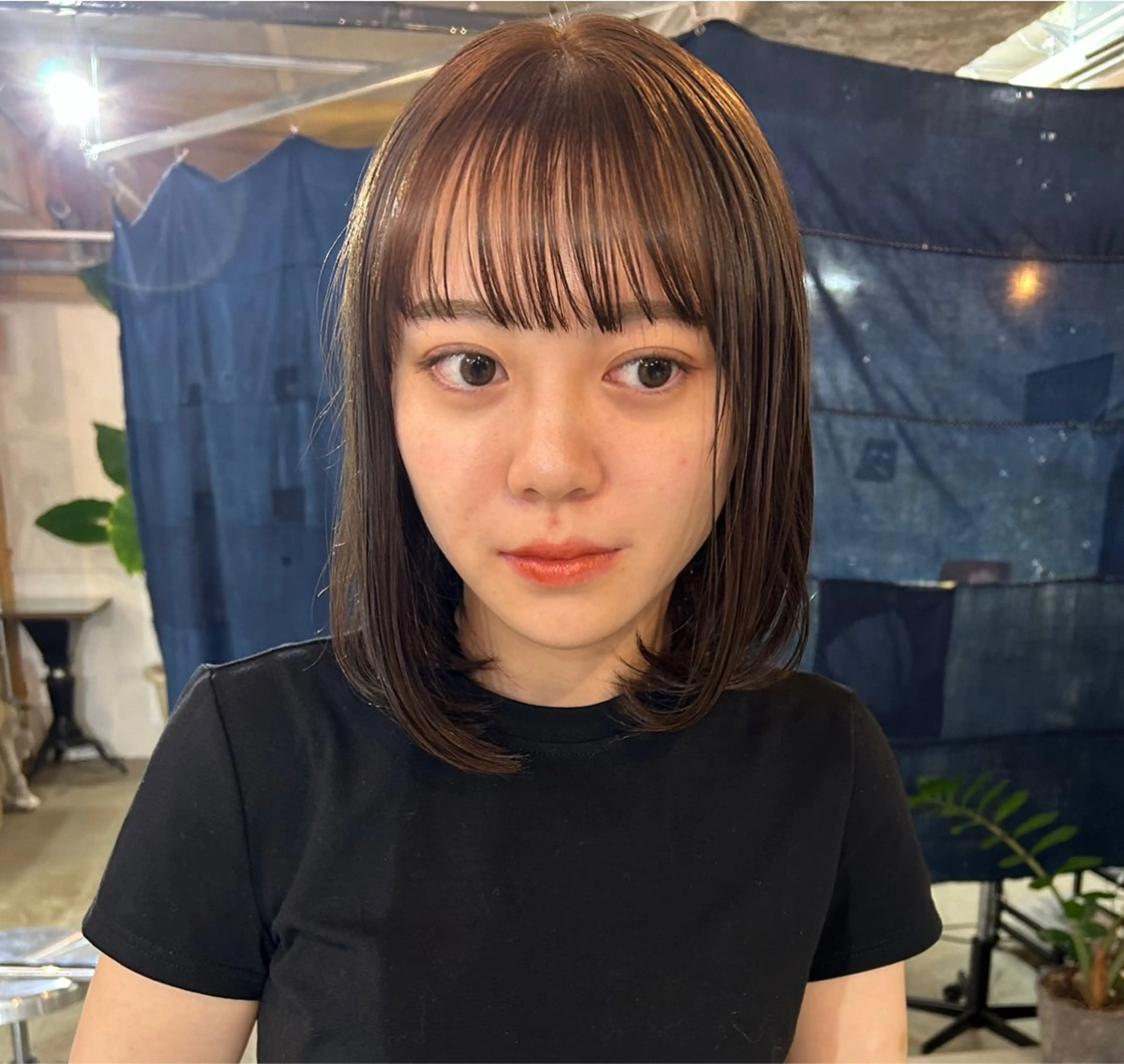 ミディアム Alter所属・layer/透明感 ハイトーン/kanaのヘアスタイル