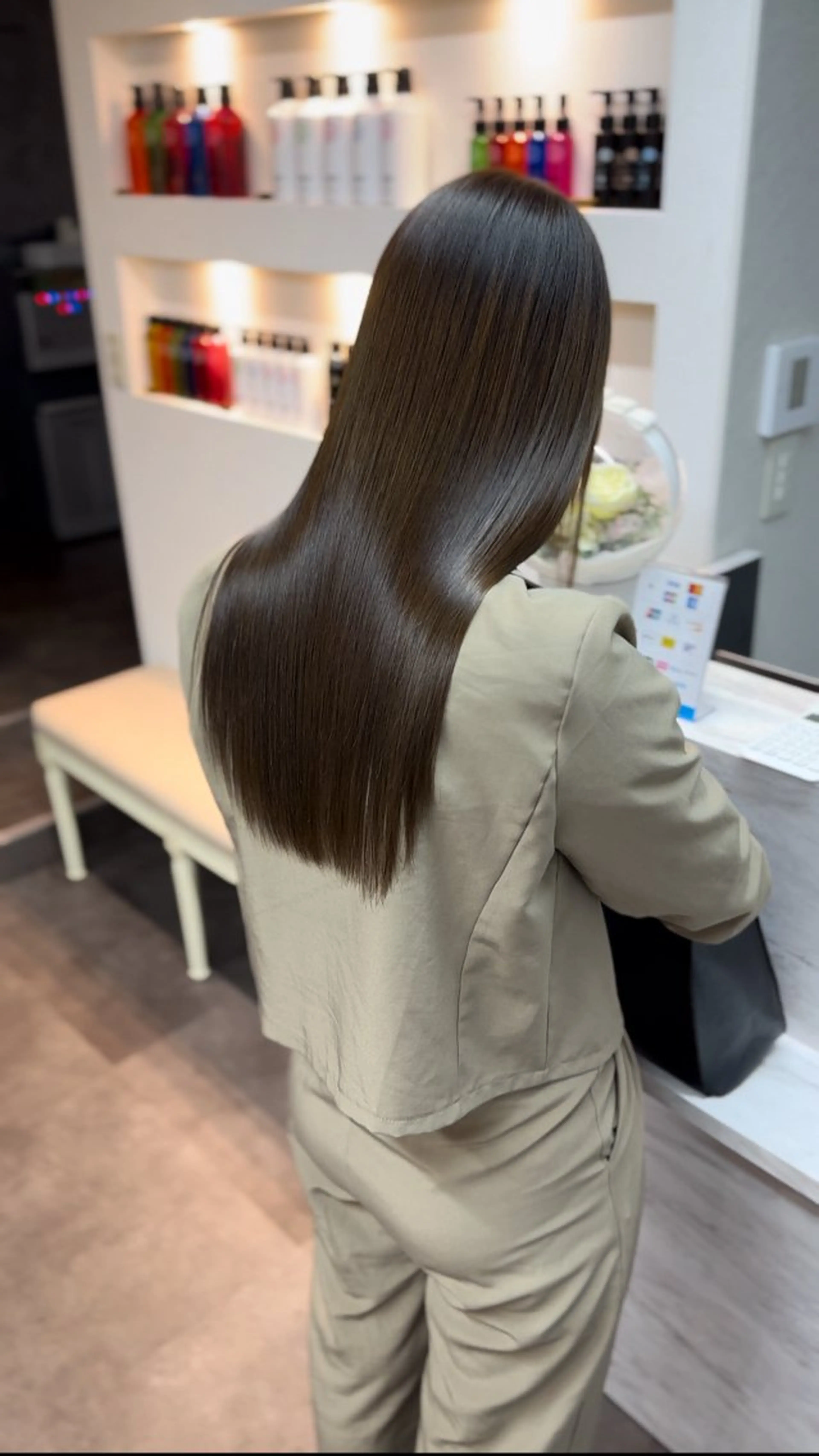 ⭐️1番人気⭐️髪質改善美髪カラー＋カット♪の写真