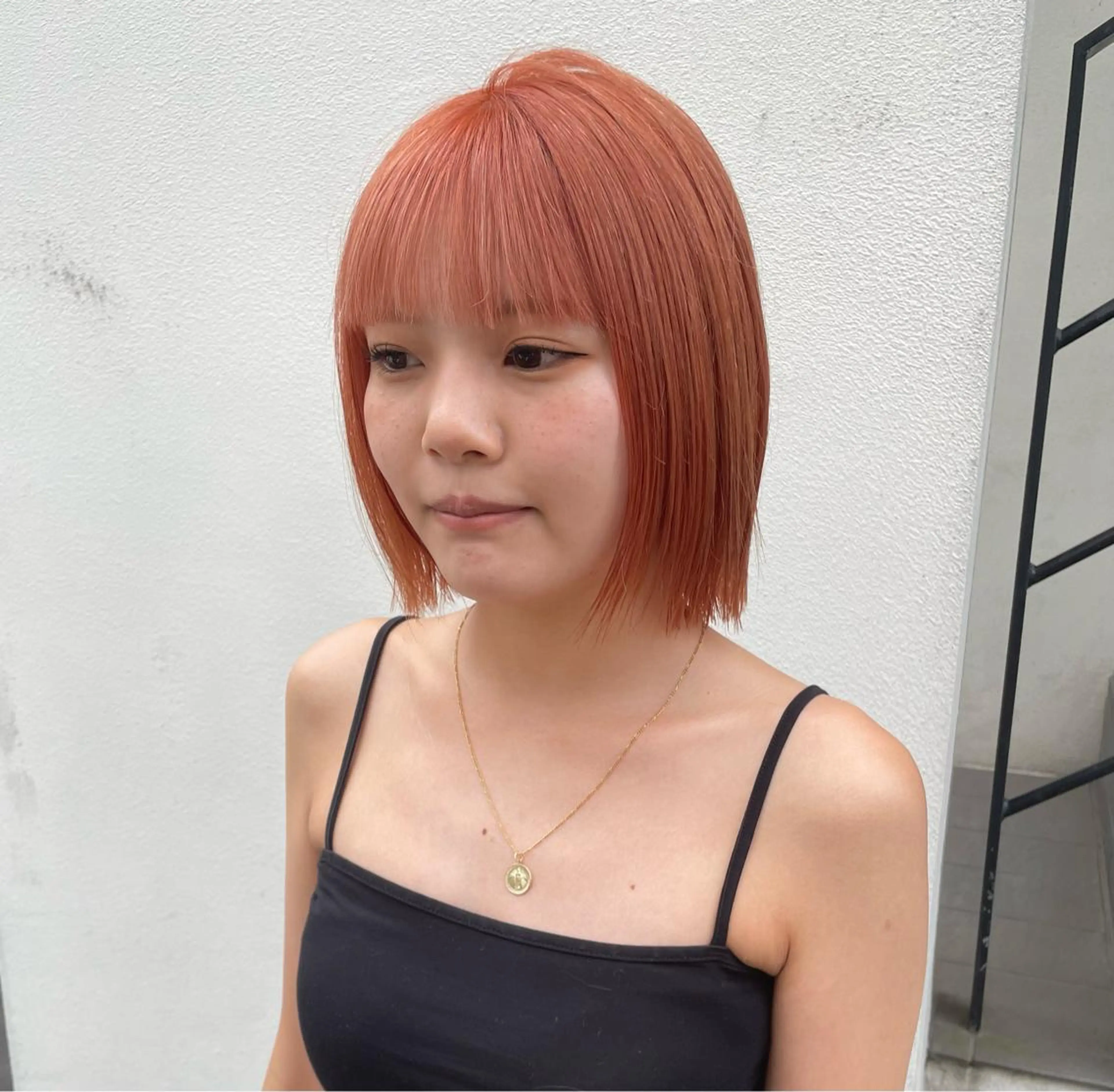 ミディアム カラー オレンジ 透明感/血色カラー/ 似合せレイヤー/ゆいのヘアスタイル