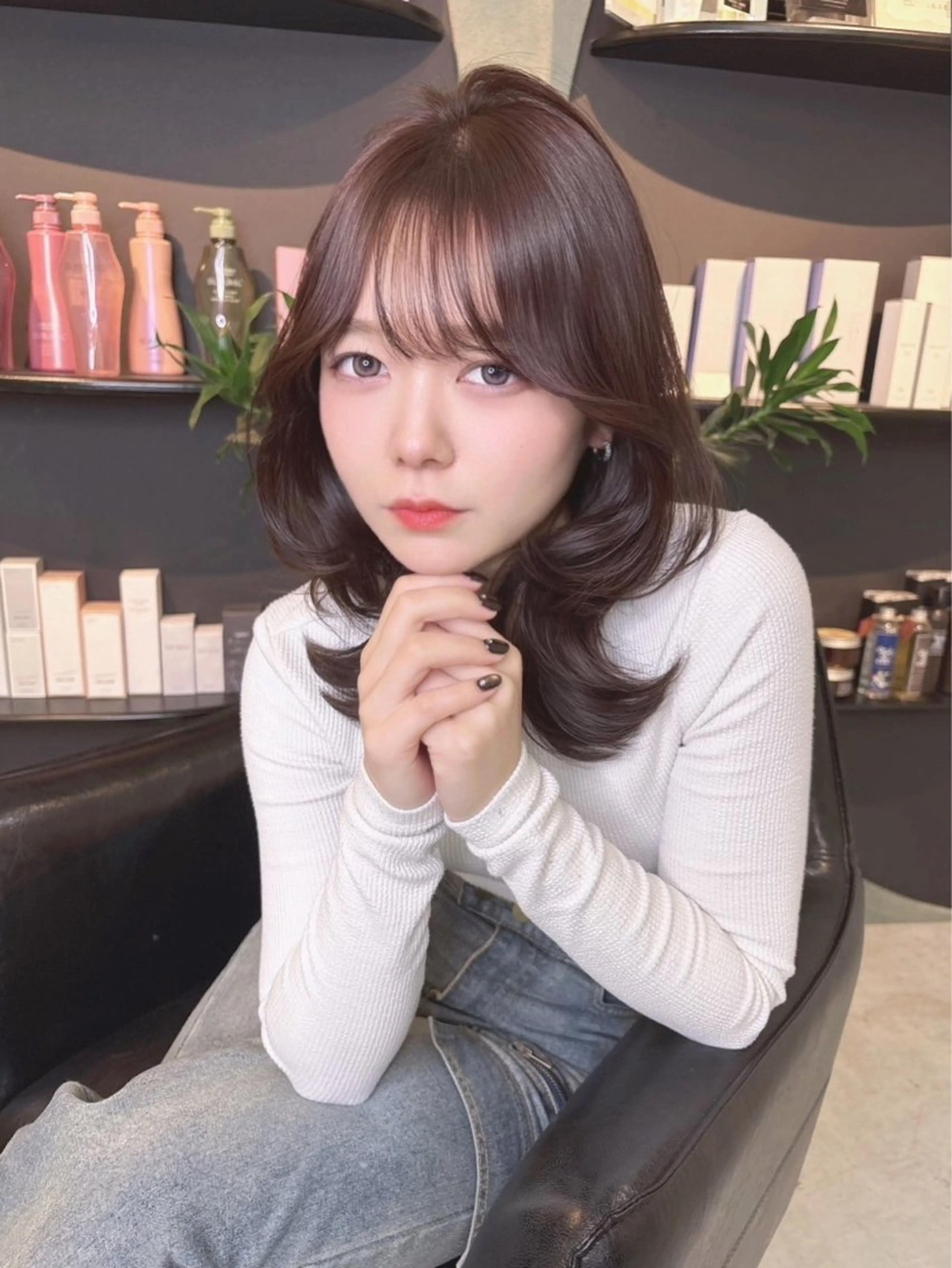 ミディアム レイヤーカット ヘアカラー Maison Halu YUKIのヘアスタイル