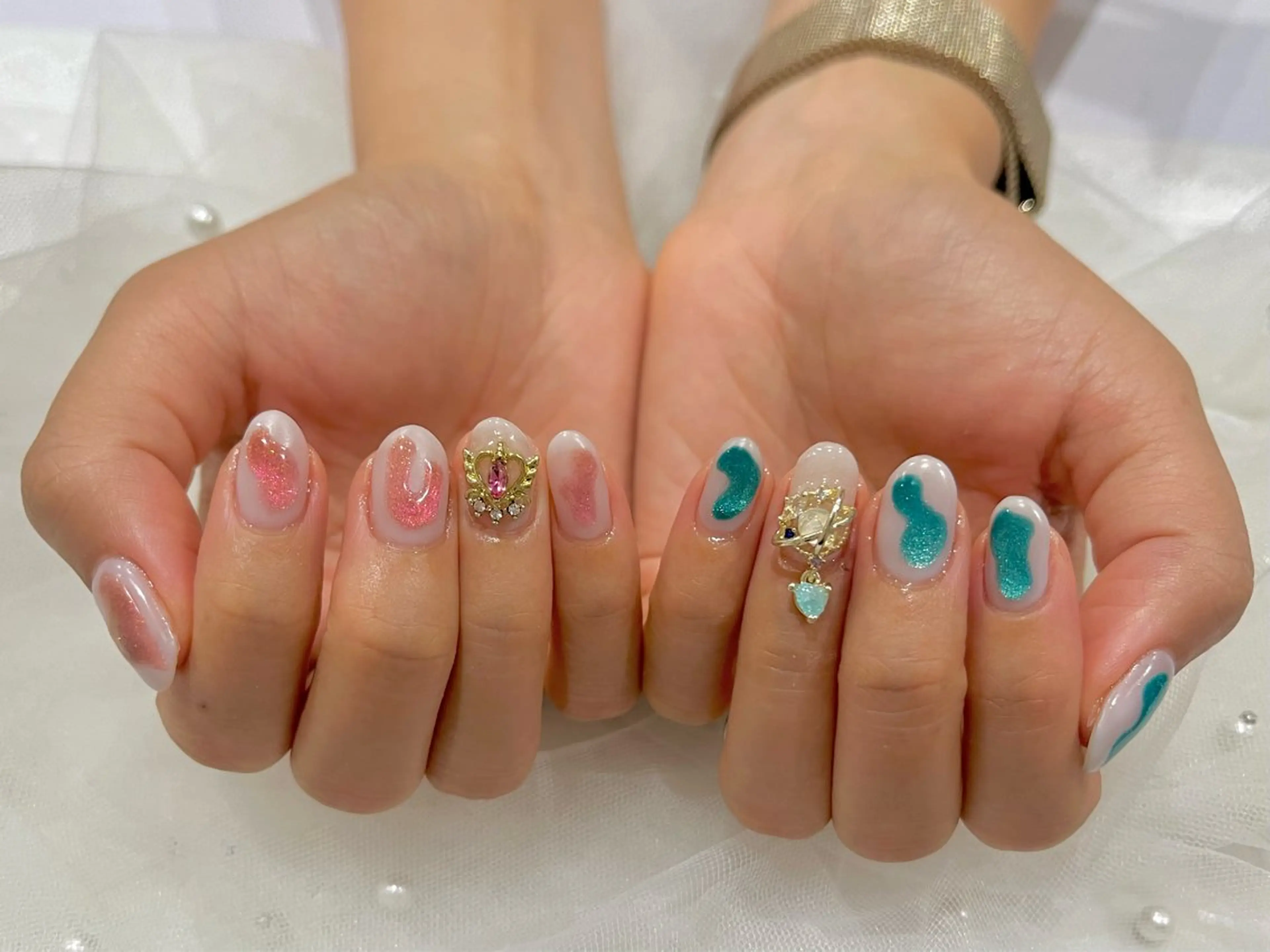 ネイル マグネットネイル ハンドネイル Nail salon Cielel⟡Ayaのネイルデザイン