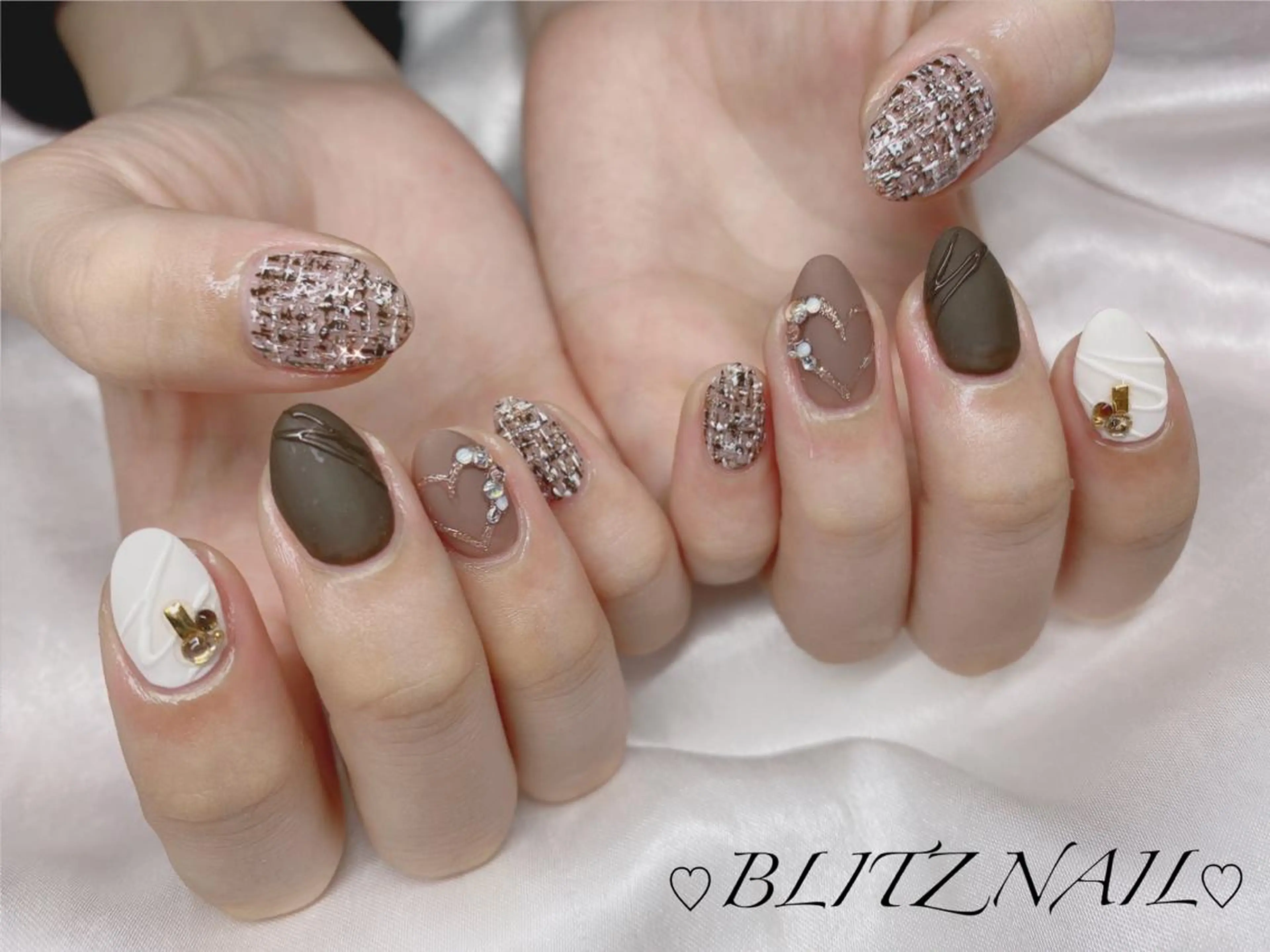 ネイル BLITZ Nail 岩田💅🏻✨のネイルデザイン