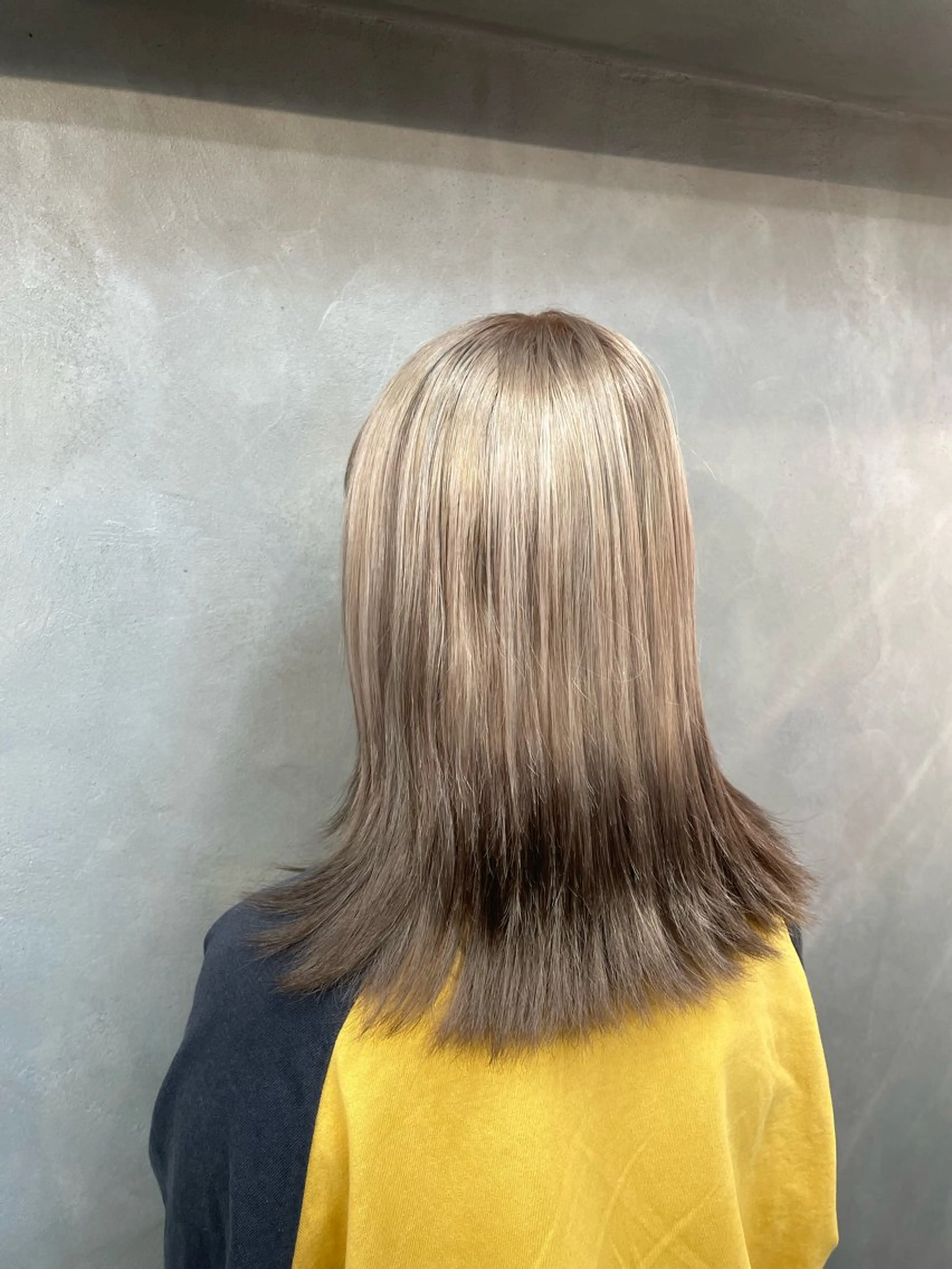 ロング カラー デザインカラー ヘアカラー TNB TOKYO所属・Insta 指名 No.1KURUMIのヘアスタイル