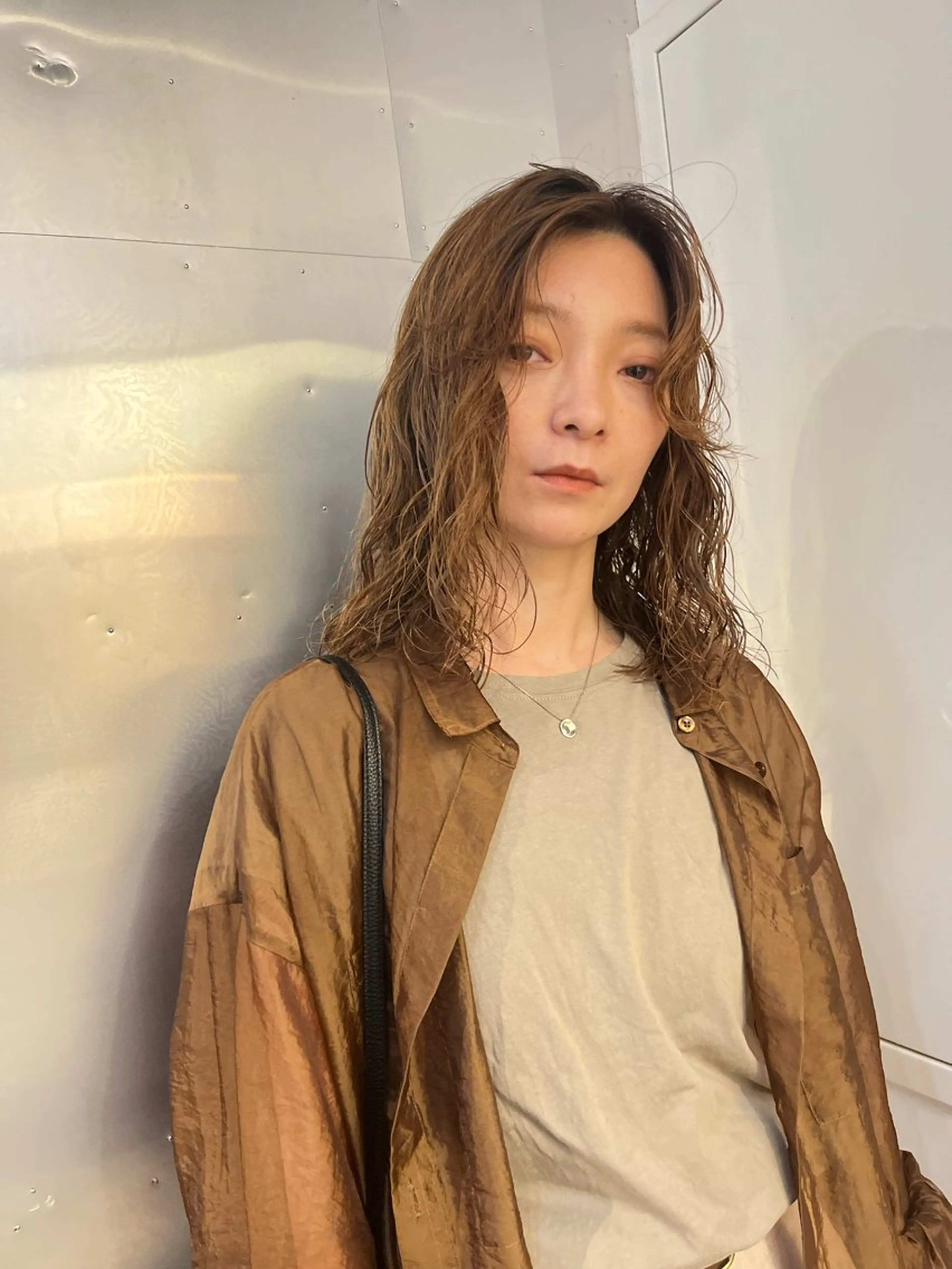 ミディアム パーマ カット パーマ ボブパーマ/パーマ ウルフパーマのヘアスタイル