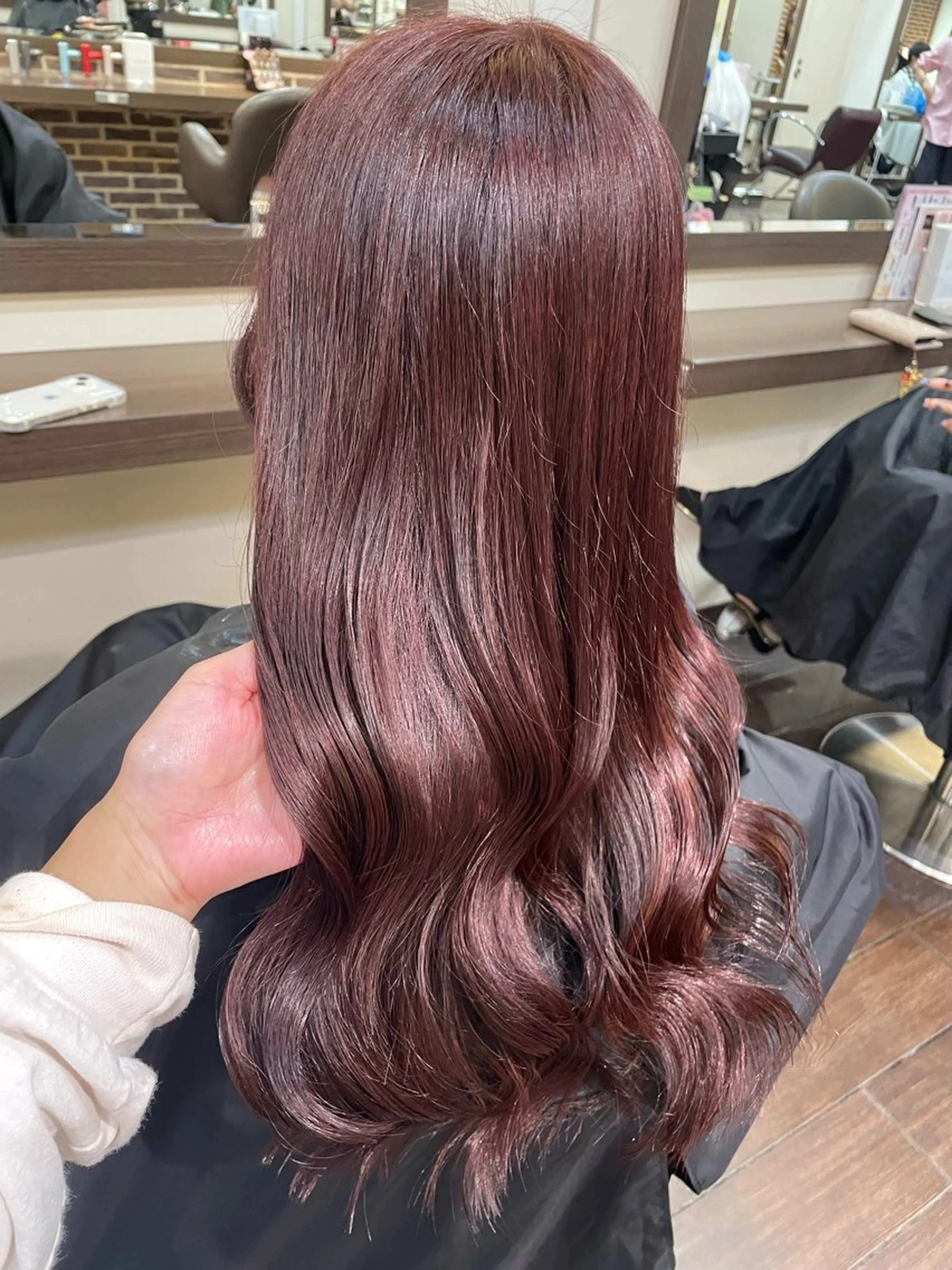 ロング カラー ブリーチ ブラウンカラー ダブルカラー ブリーチなしカラー ピンクカラー ヘアカラー トリートメント ヘアセット 似合わせカット パーマ/コトミ🐸のヘアスタイル