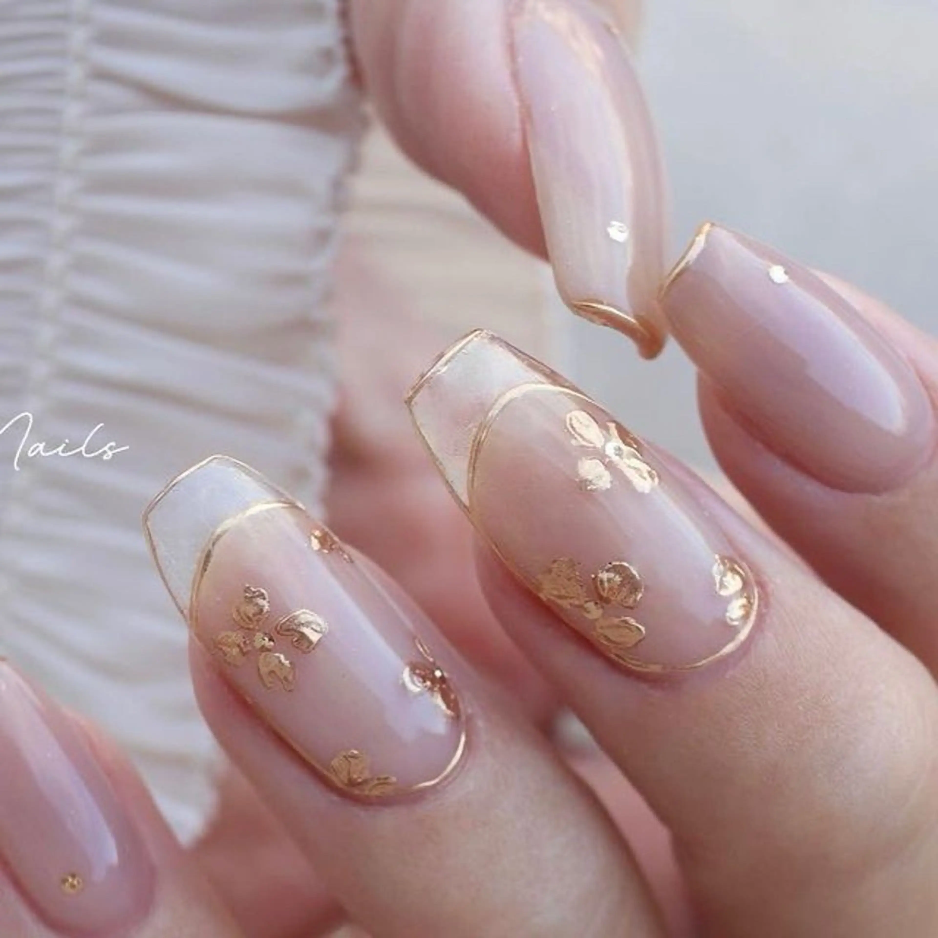 ネイル ハンドネイル Luna nailsのネイルデザイン