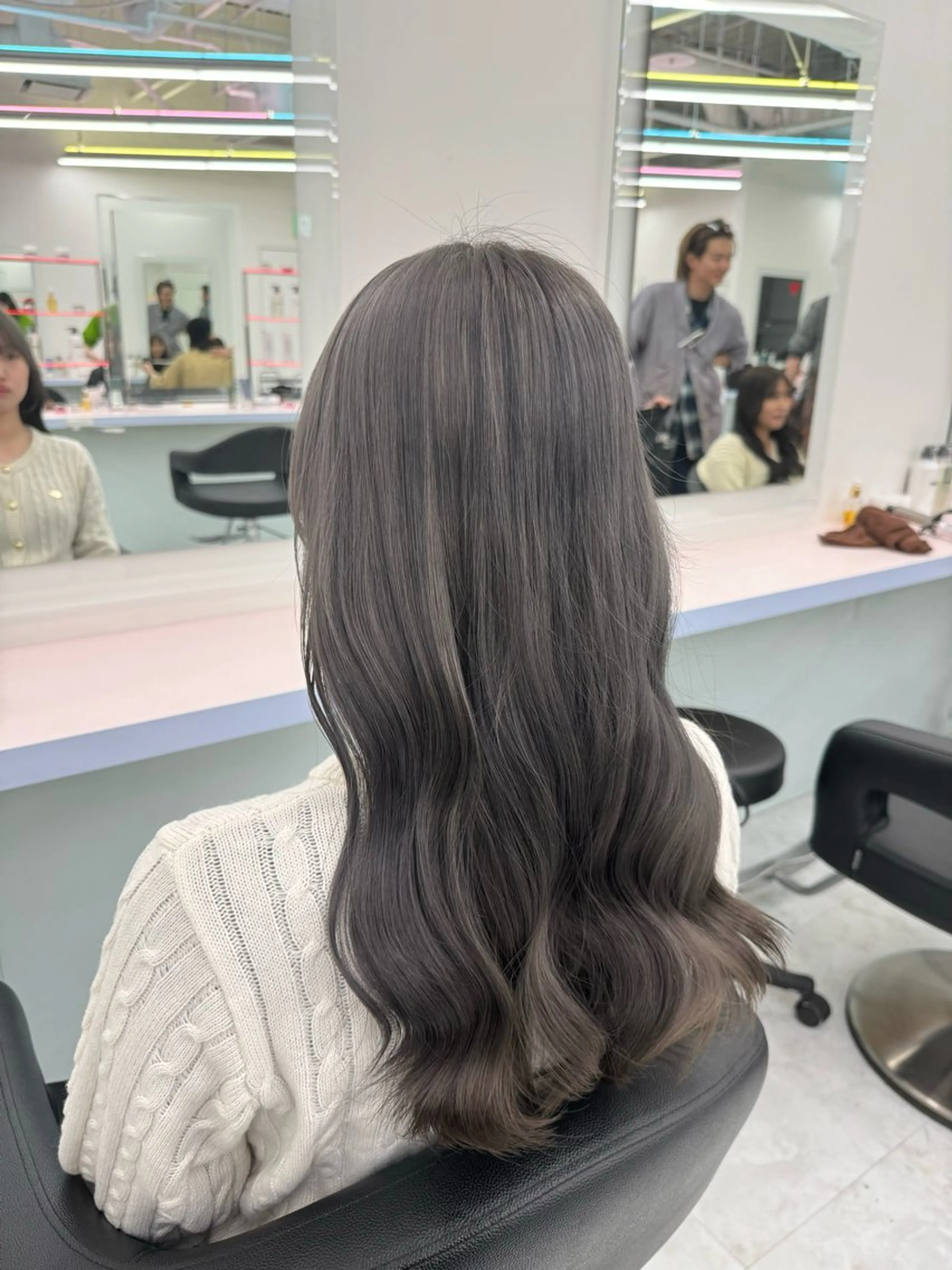 セミロング カラー グレージュ カット ヘッドスパ ヘアセット ♡ブリーチカラー♡ Mirioのヘアスタイル