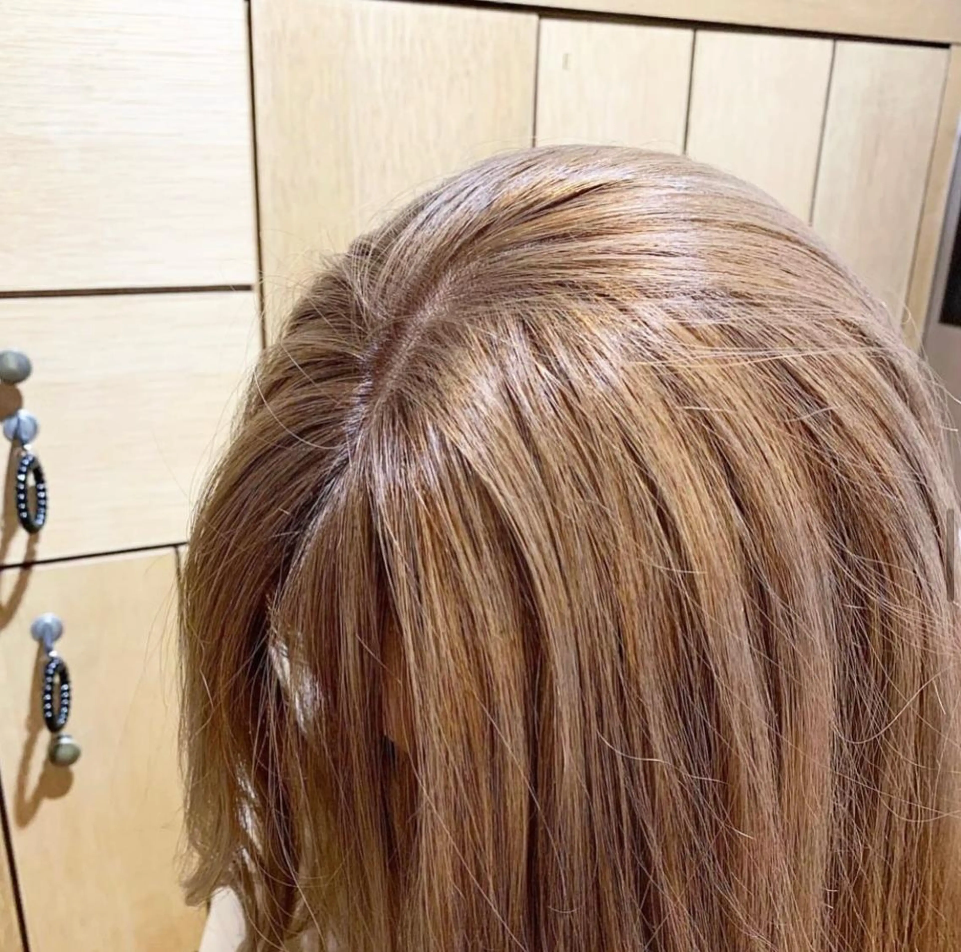 セミロング カラー ベージュカラー ブリーチ まろやかベージュ/ 大上なおみのヘアスタイル