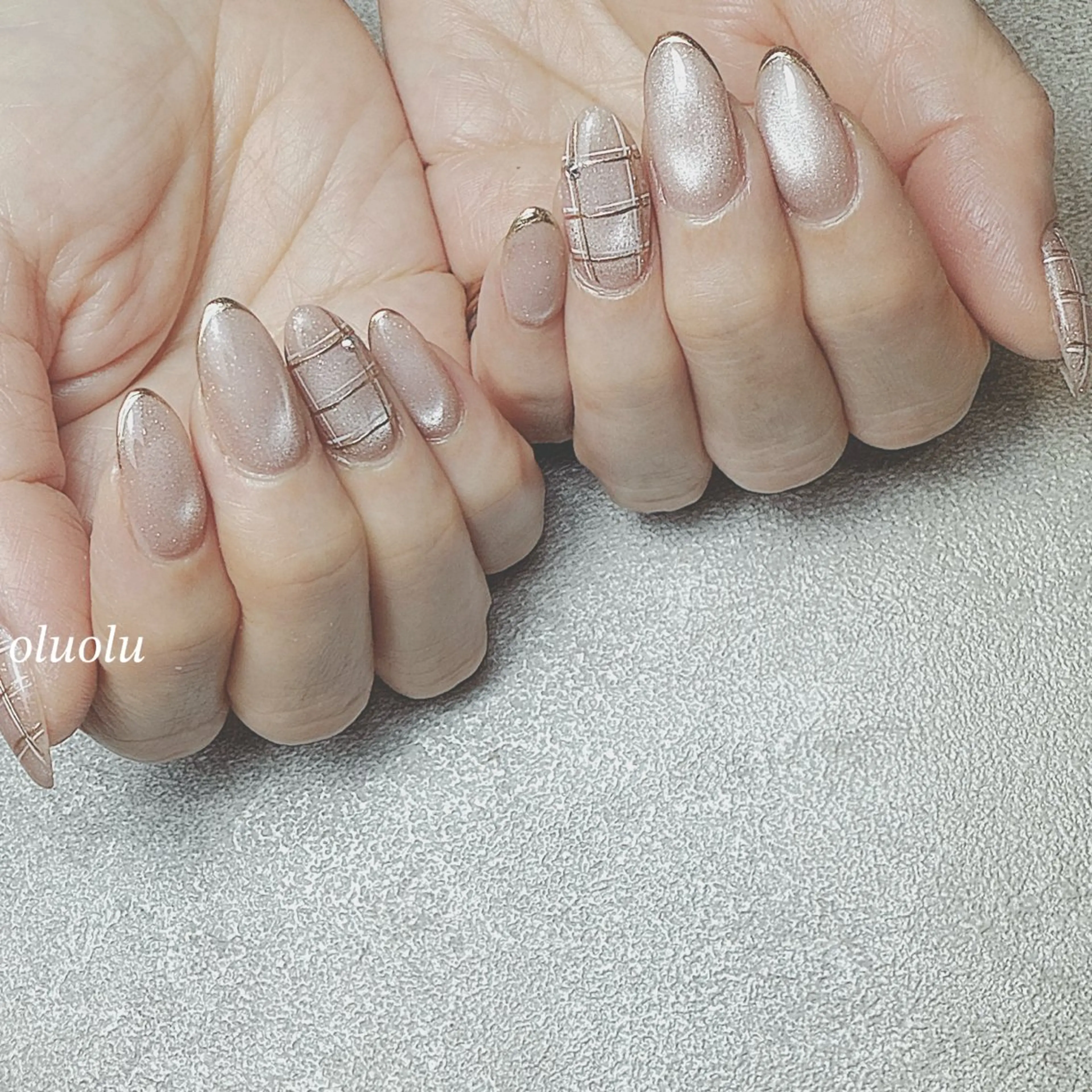 ネイル アートネイル マグネットネイル ミラーネイル ハンドネイル 大村 紬華のネイルデザイン