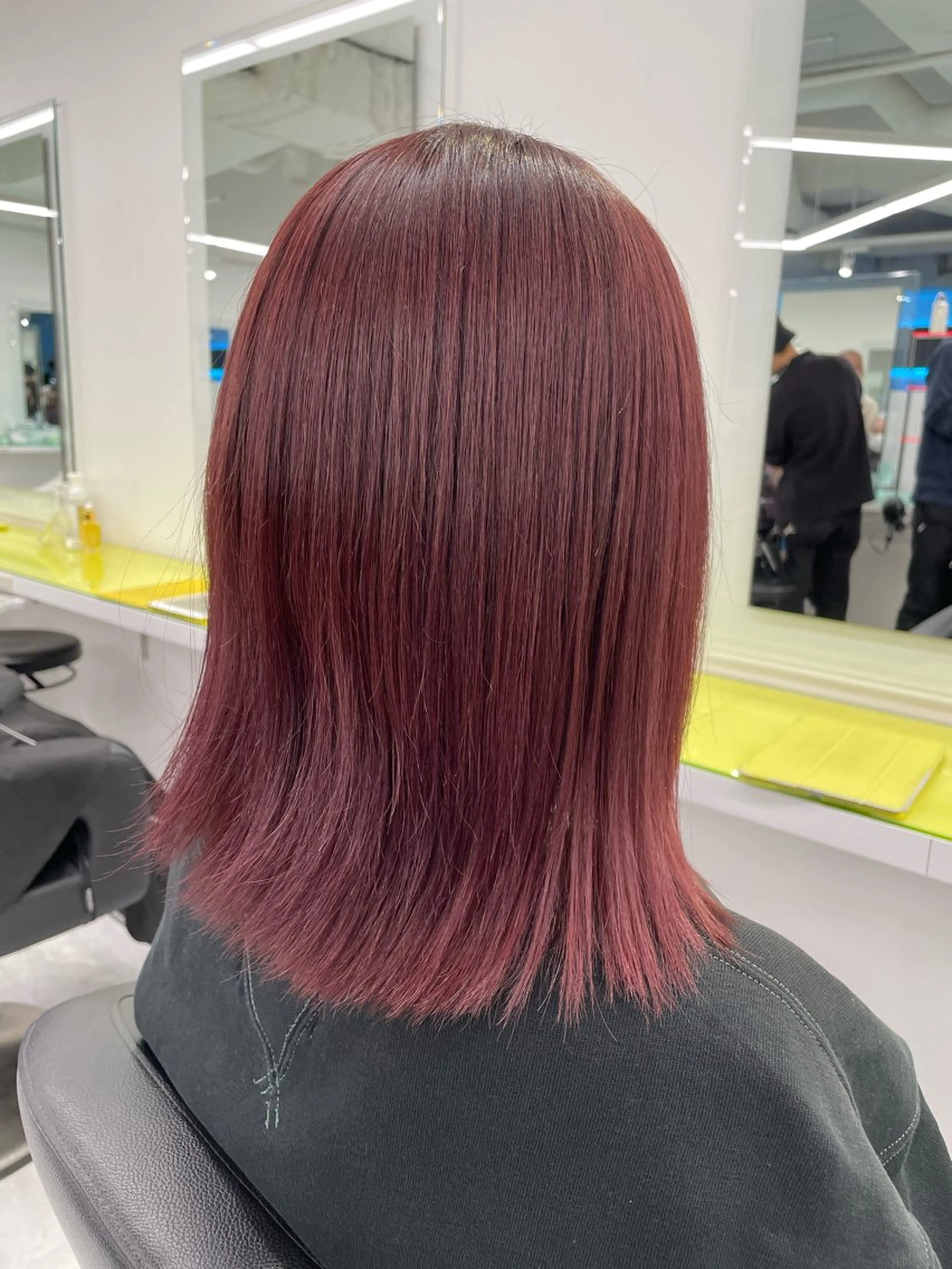 ロング カラー ヘアアレンジ 赤み消しブラウン プロ🐿けんご🐿のヘアスタイル