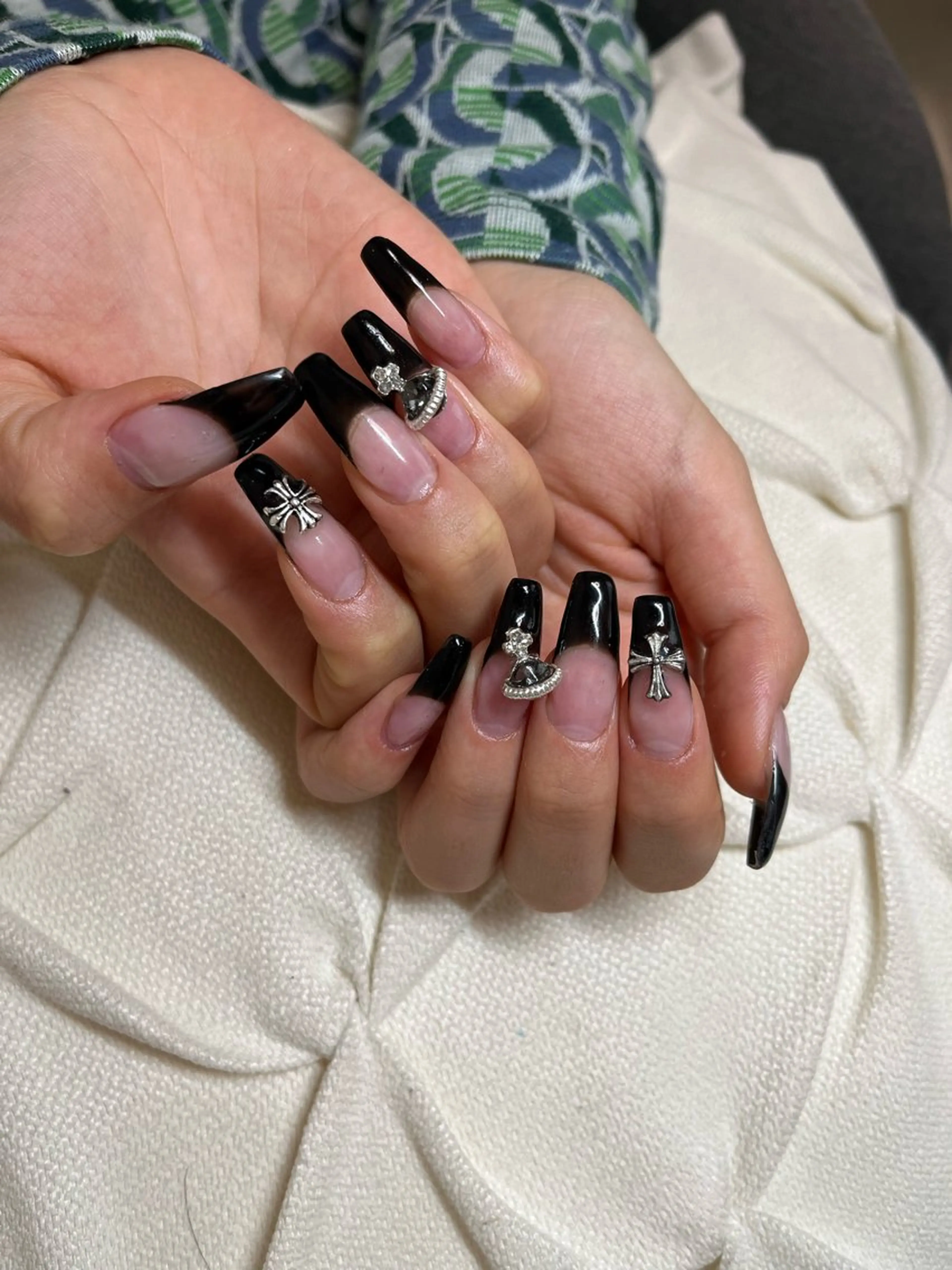 ネイル ハンドネイル nail.salon .Reversalのネイルデザイン