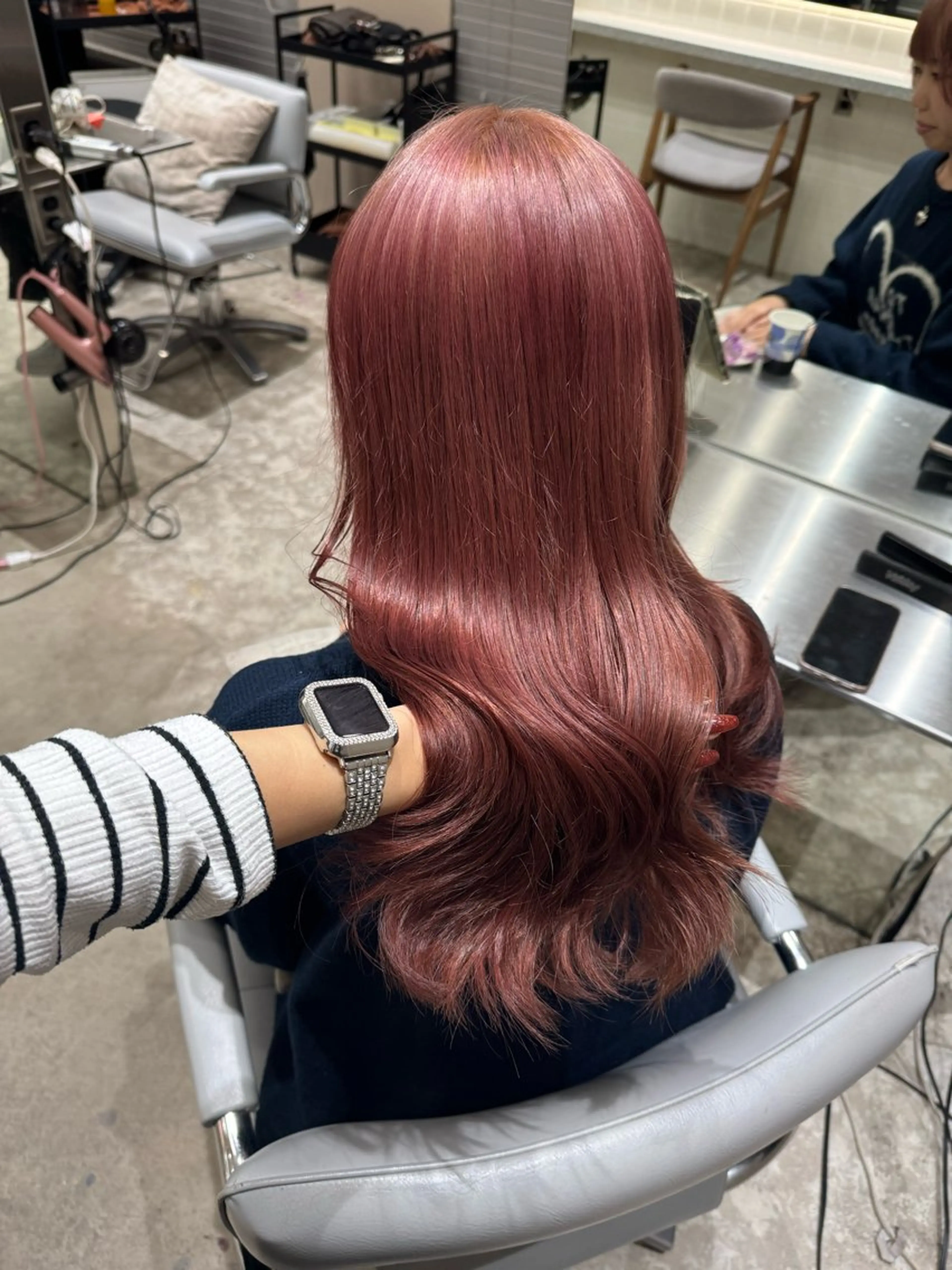 ロング カラー ベージュカラー ブリーチ ピンクカラー ピンクベージュ カット ヘアカラー トリートメント Zina梅田茶屋町所属・Mayu💖 Zina梅田茶屋町のヘアスタイル
