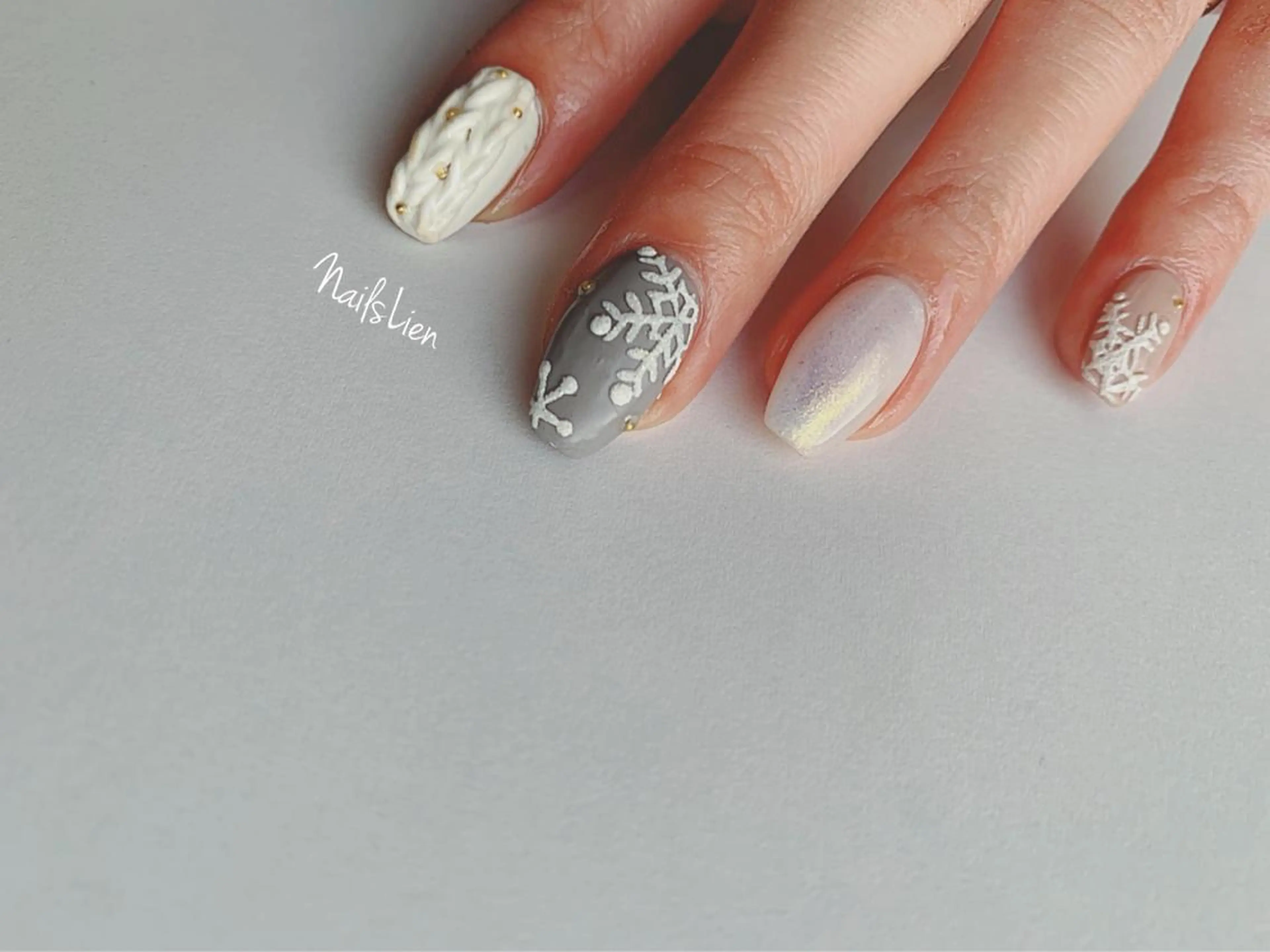 ネイル マットネイル 冬ネイル 凛 リンのネイルデザイン