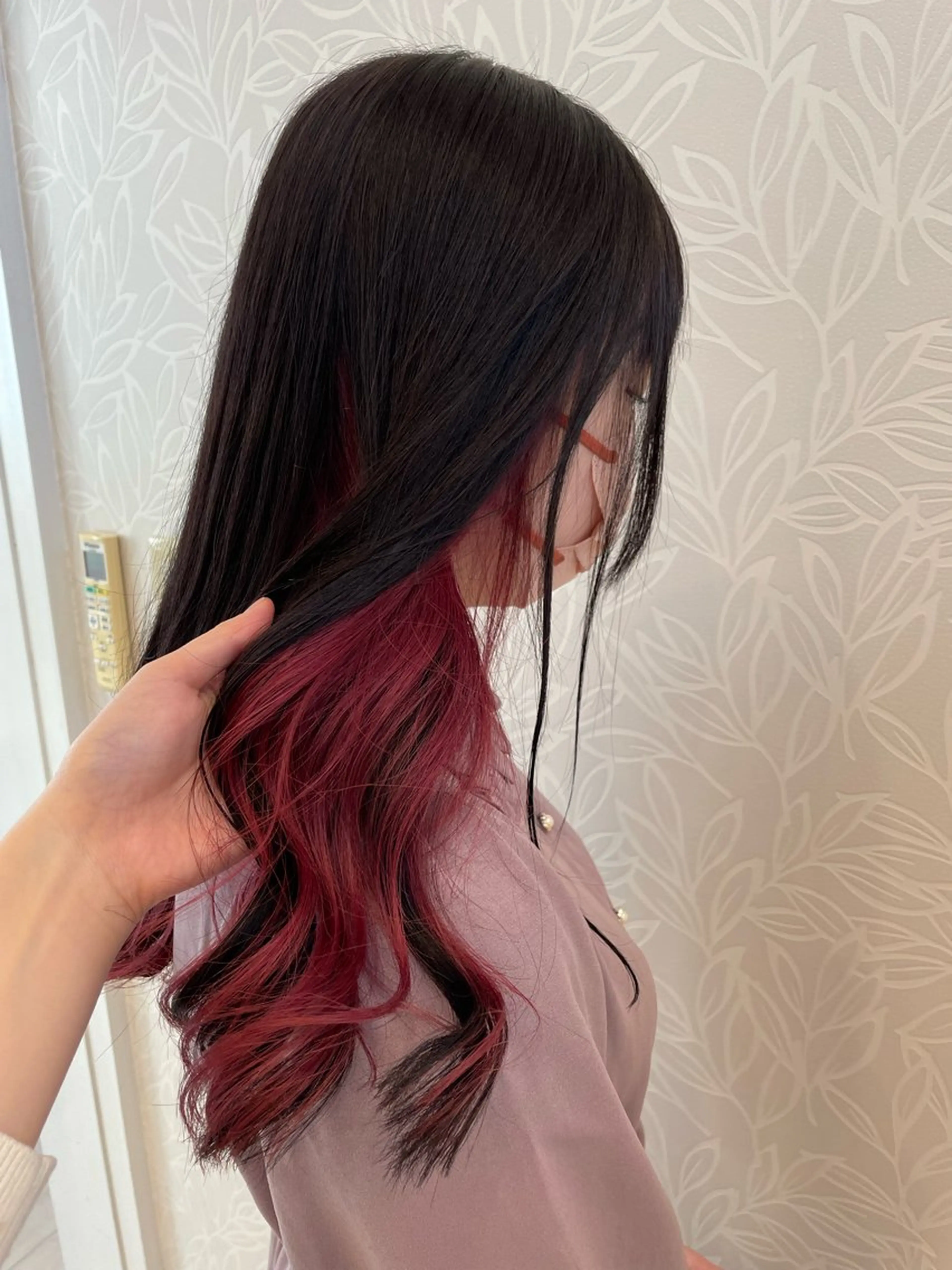 セミロング カラー 松下 紗季のヘアスタイル