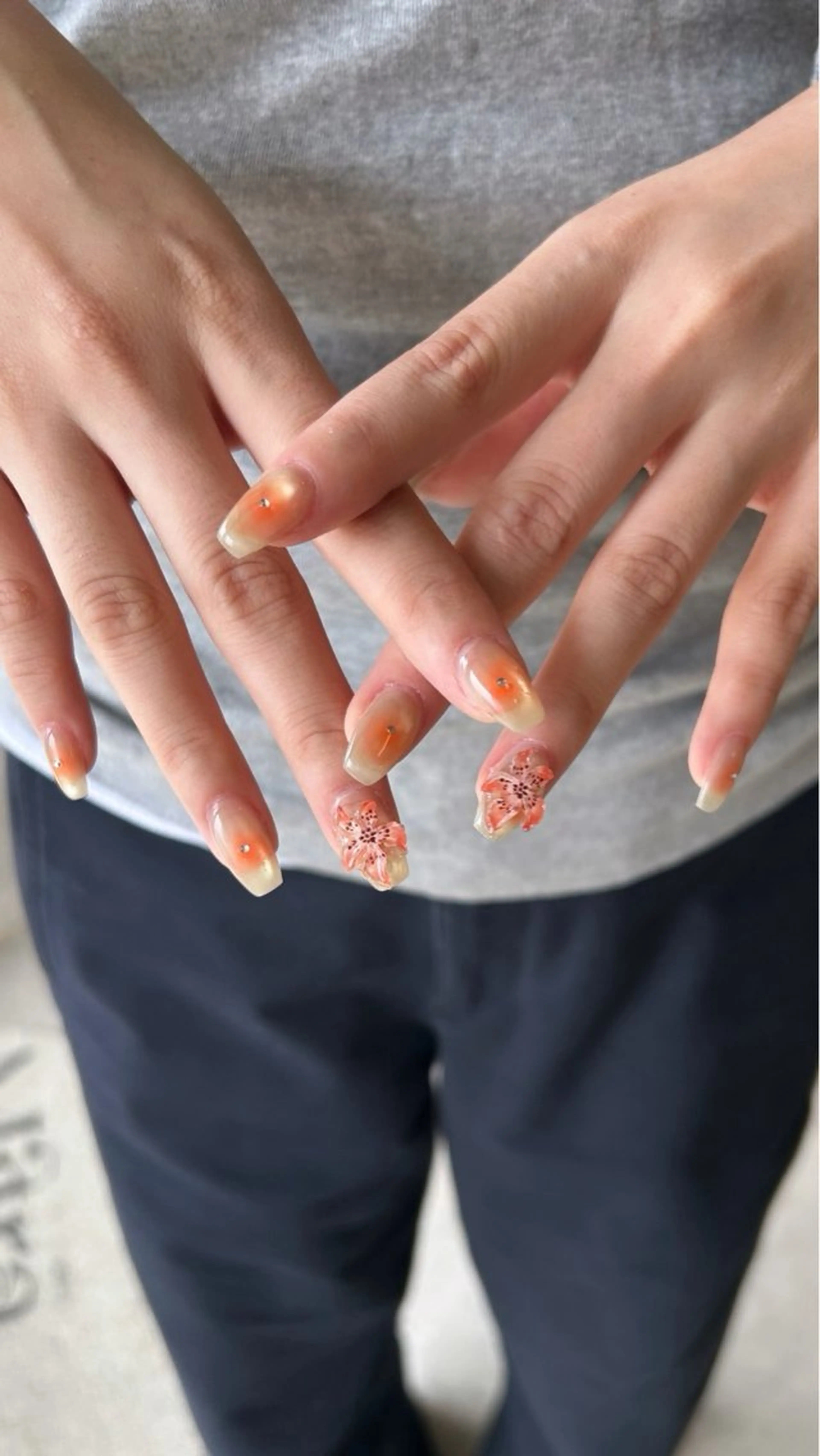ネイル ハンドネイル nailsalon YOLOのネイルデザイン