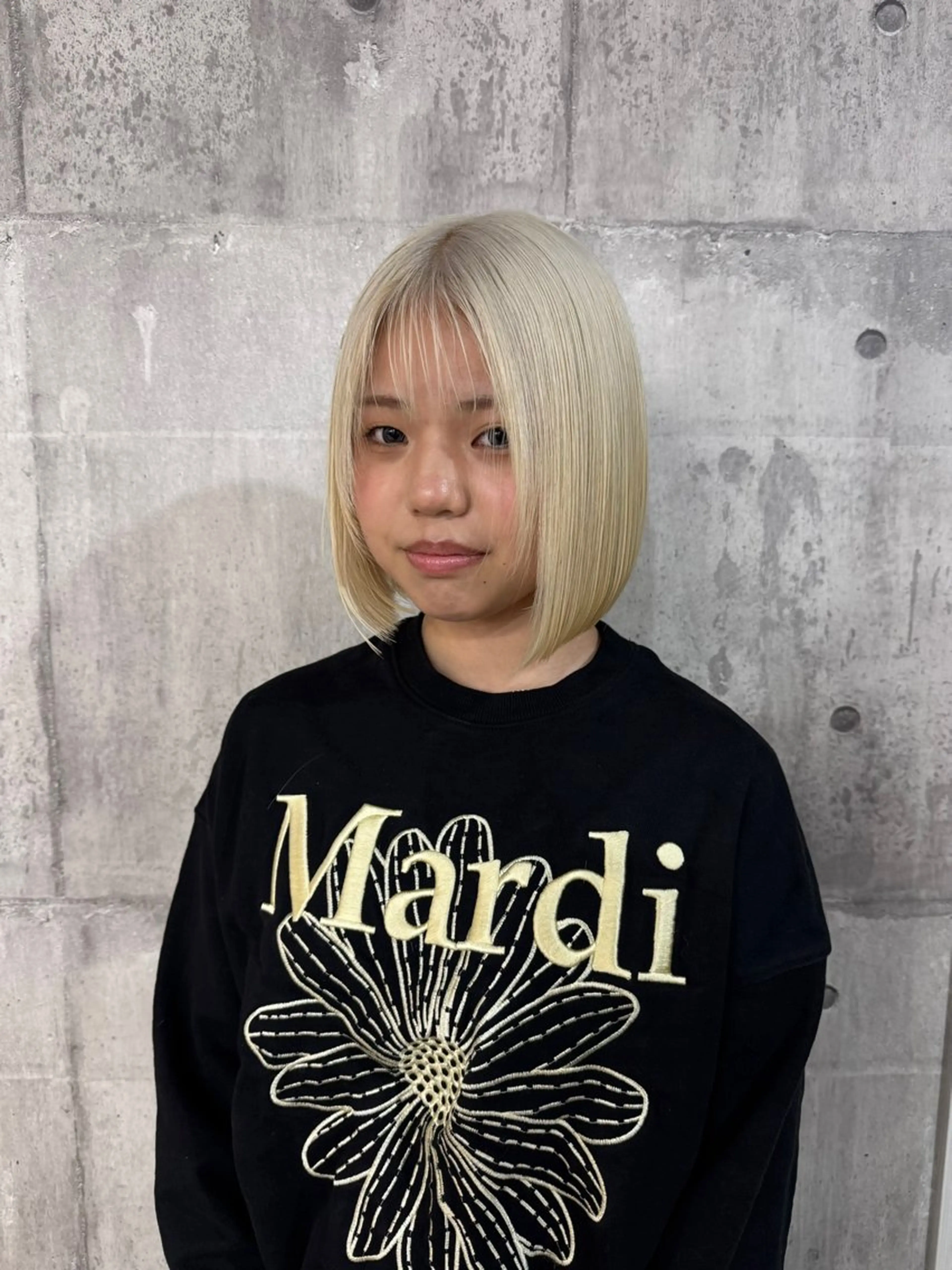 カット+ブリーチカラー¥15,000の写真