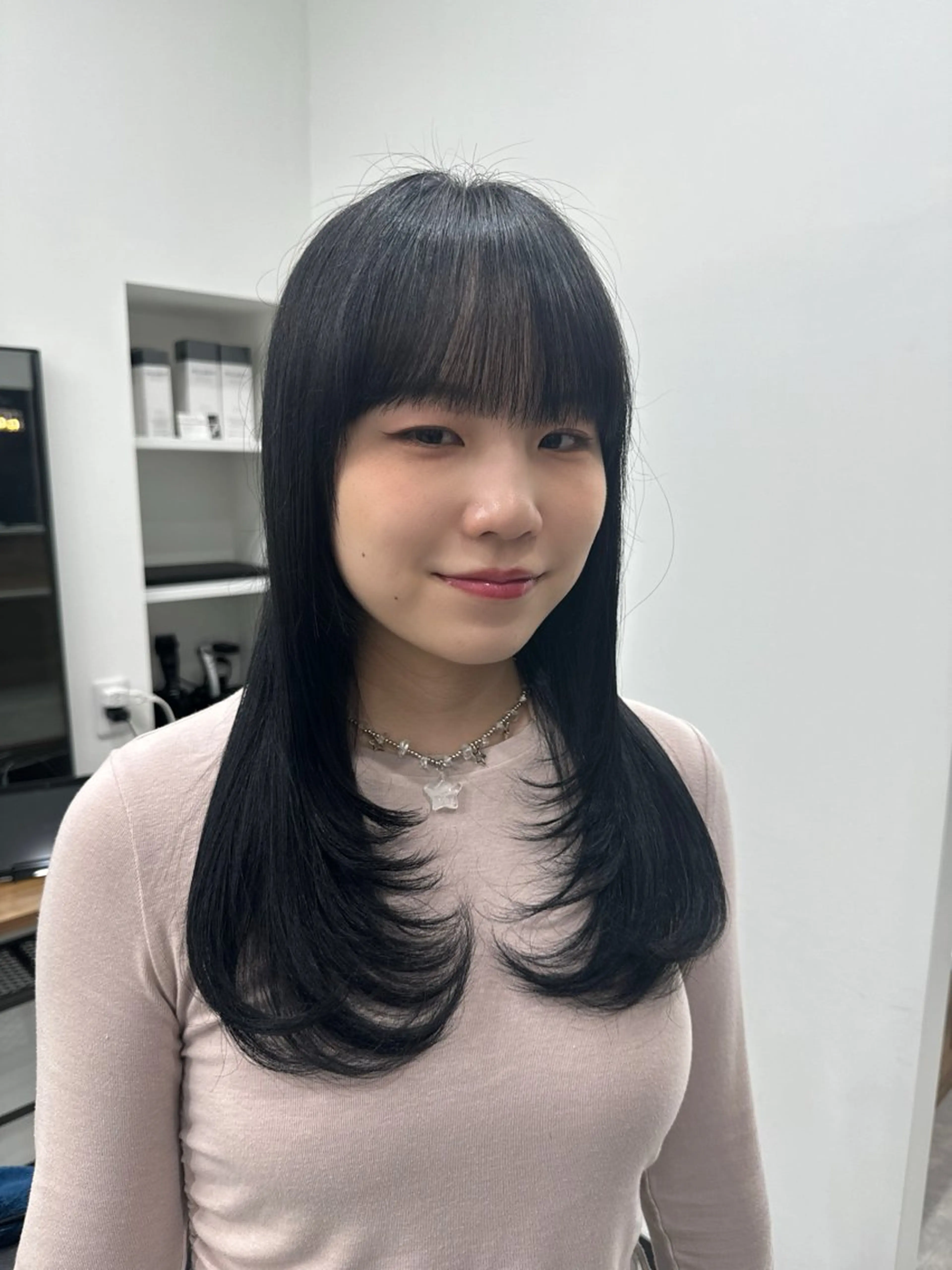 ロング カラー 𝘀𝗮𝗲/柏の葉 / パーマモデルのヘアスタイル