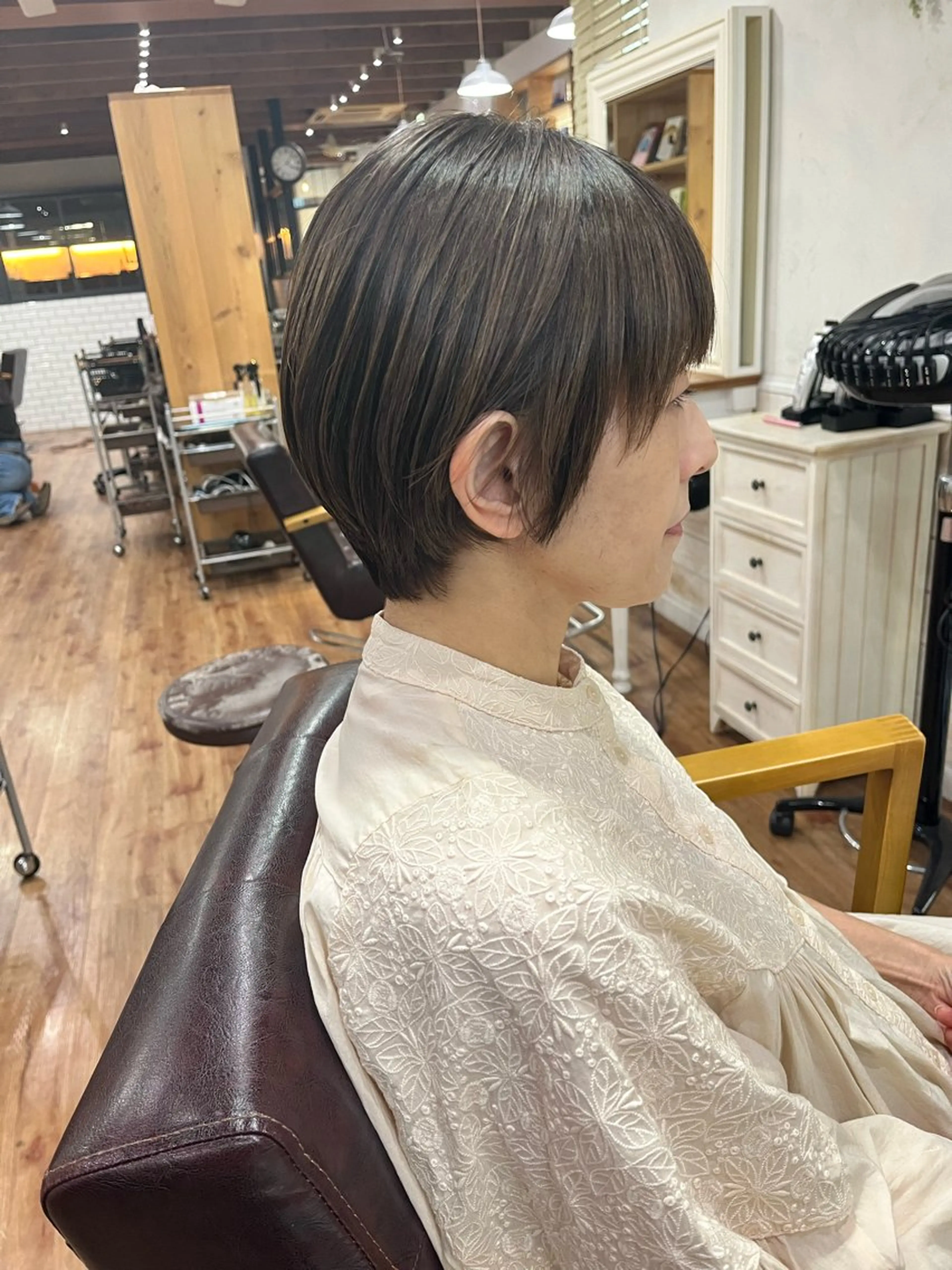 ショート カット ヘアカラー Little名駅 wakahaのヘアスタイル
