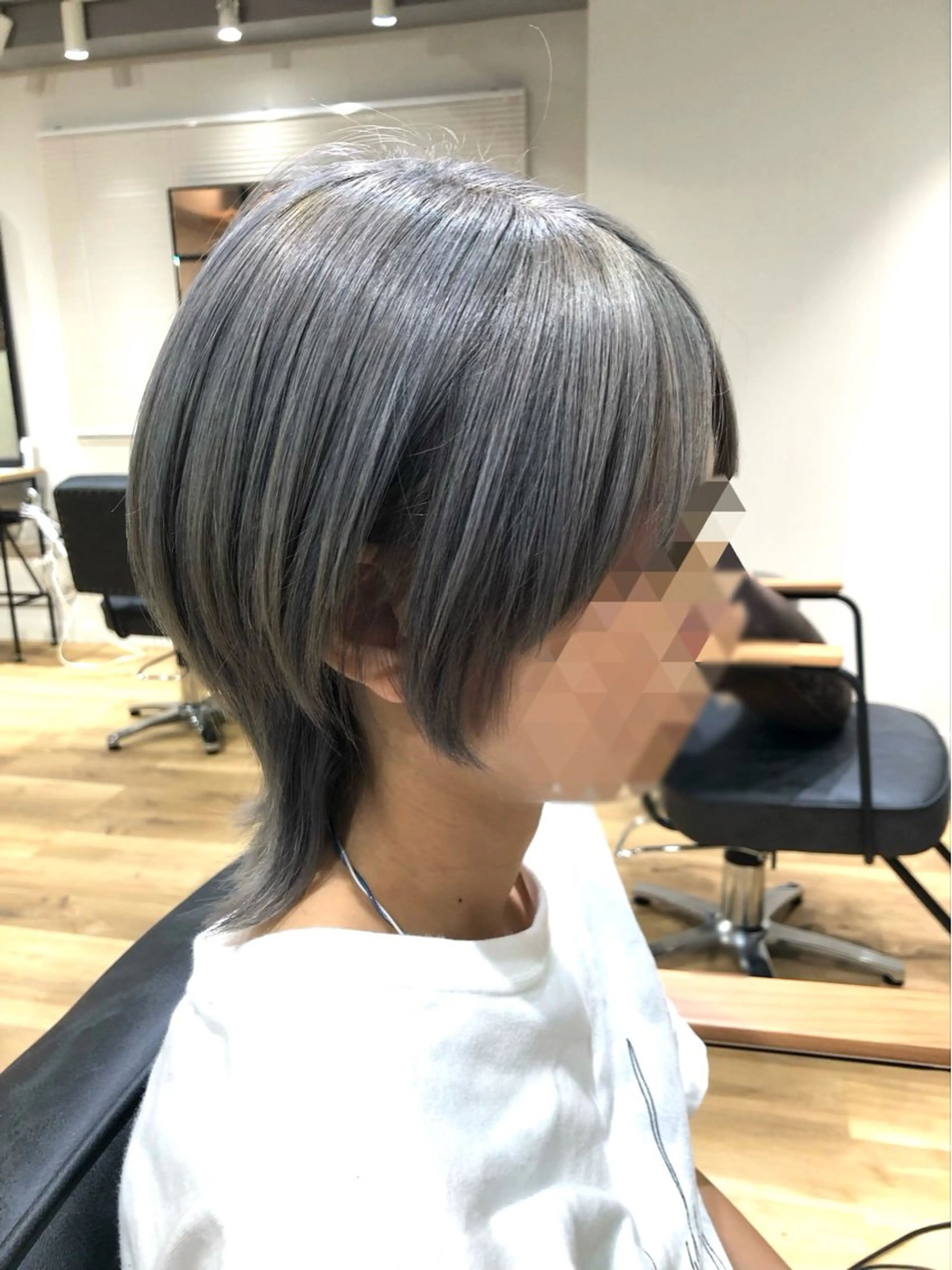 ショート ウルフカット まつい みるのヘアスタイル