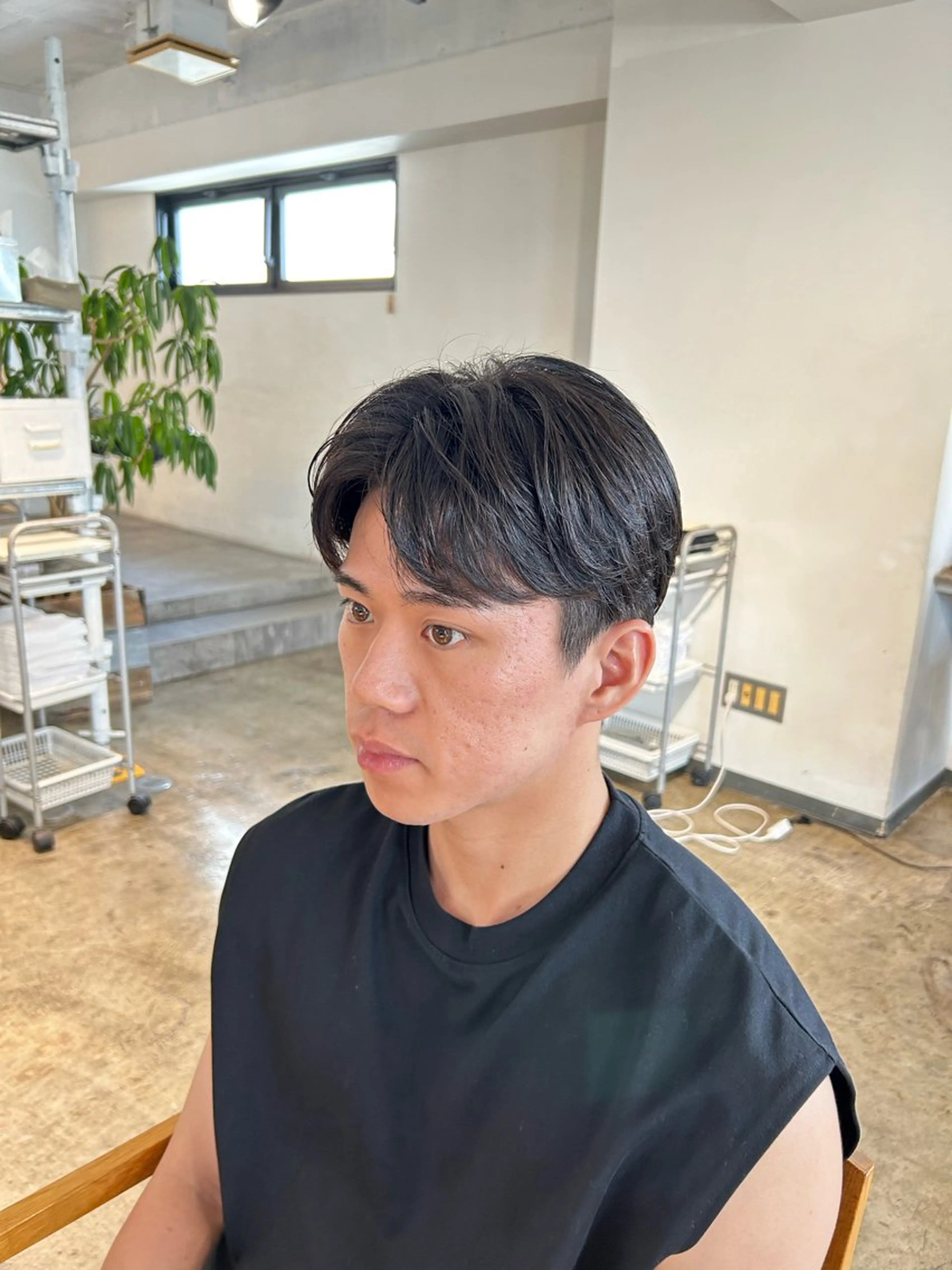 ショート パーマ メンズ センターパート ダウンパーマ カルマパーマ メンズ韓国風 マッシュ become men's hair 名駅店所属・名駅/フェザーパーマ 韓国ヘア/森岡のヘアスタイル