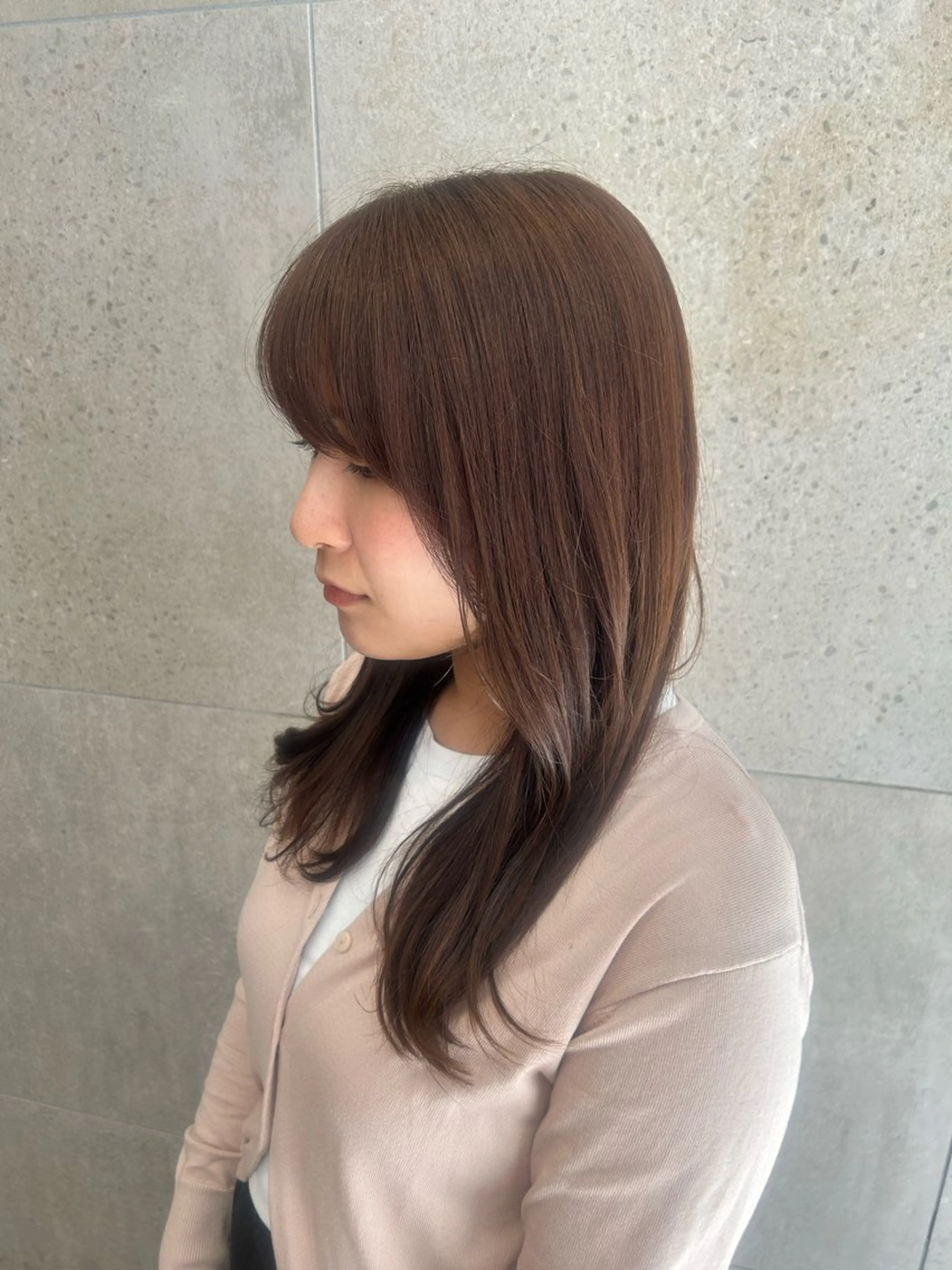 カラー 板倉 奏美のヘアスタイル