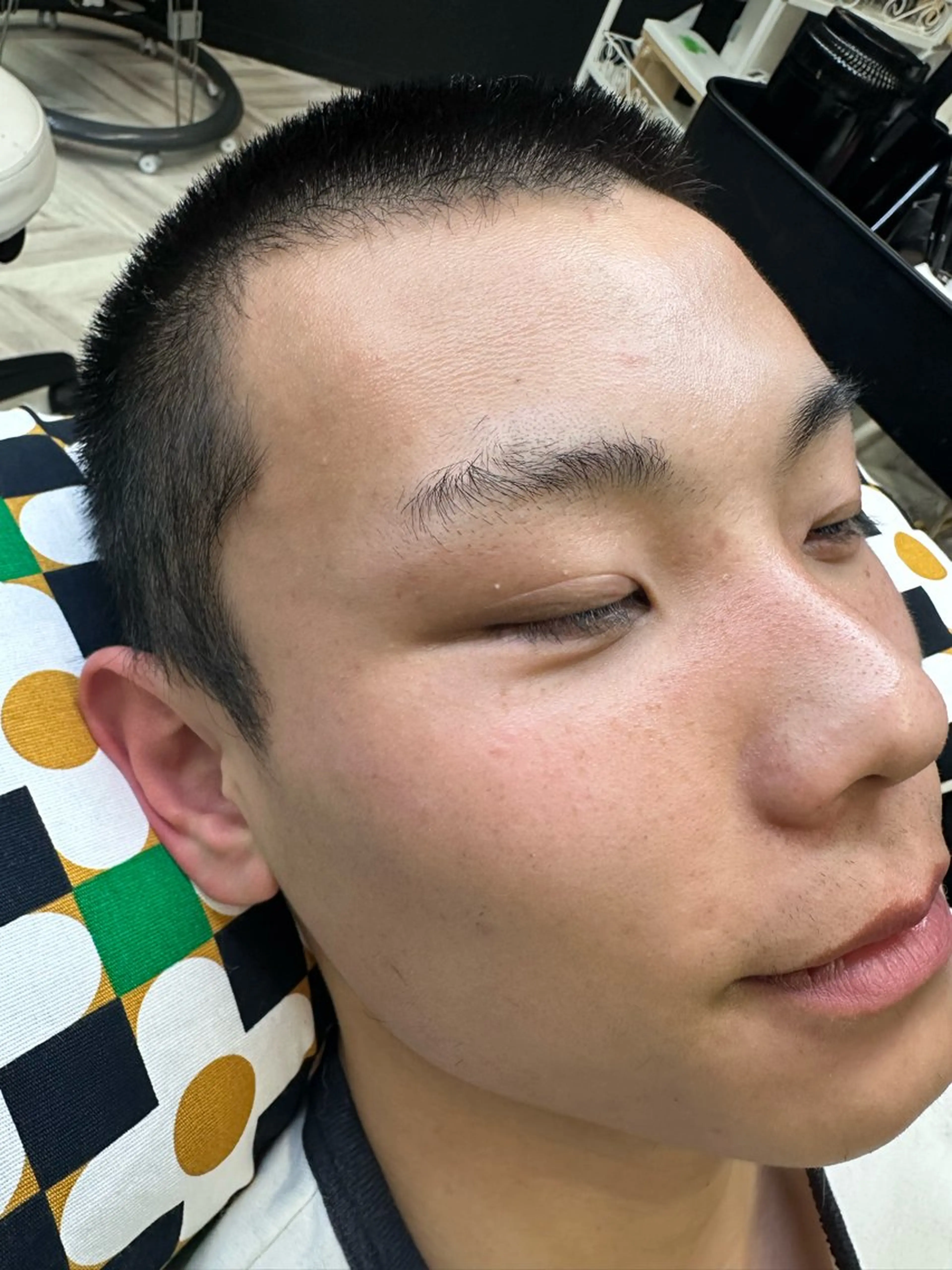 アイブロウ BROWS/ JENNYのネイルデザイン