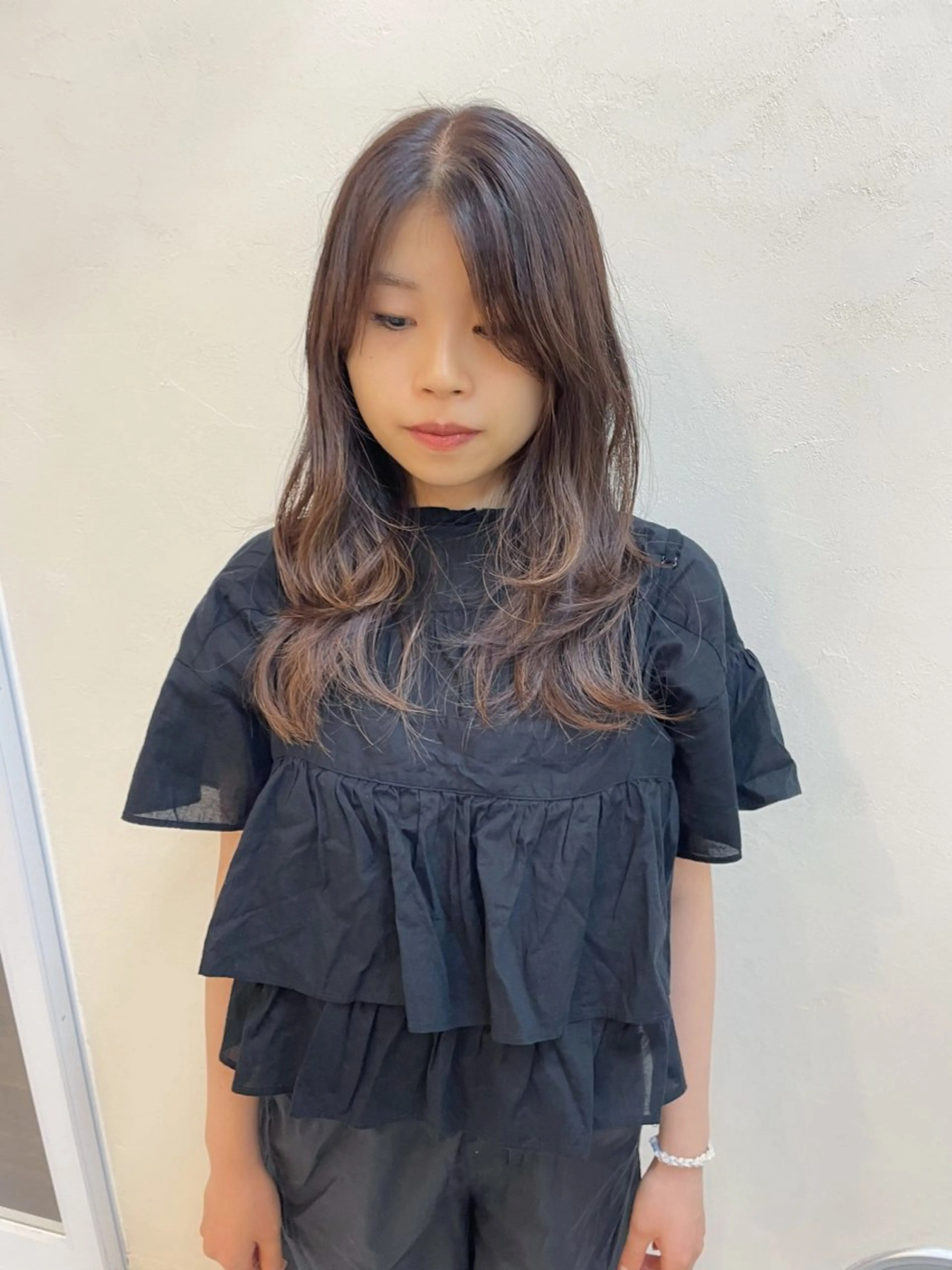 ミディアム カラー iet.所属・ウルフ/ボブ/耳ツボ ジュエリー◎ricoのヘアスタイル