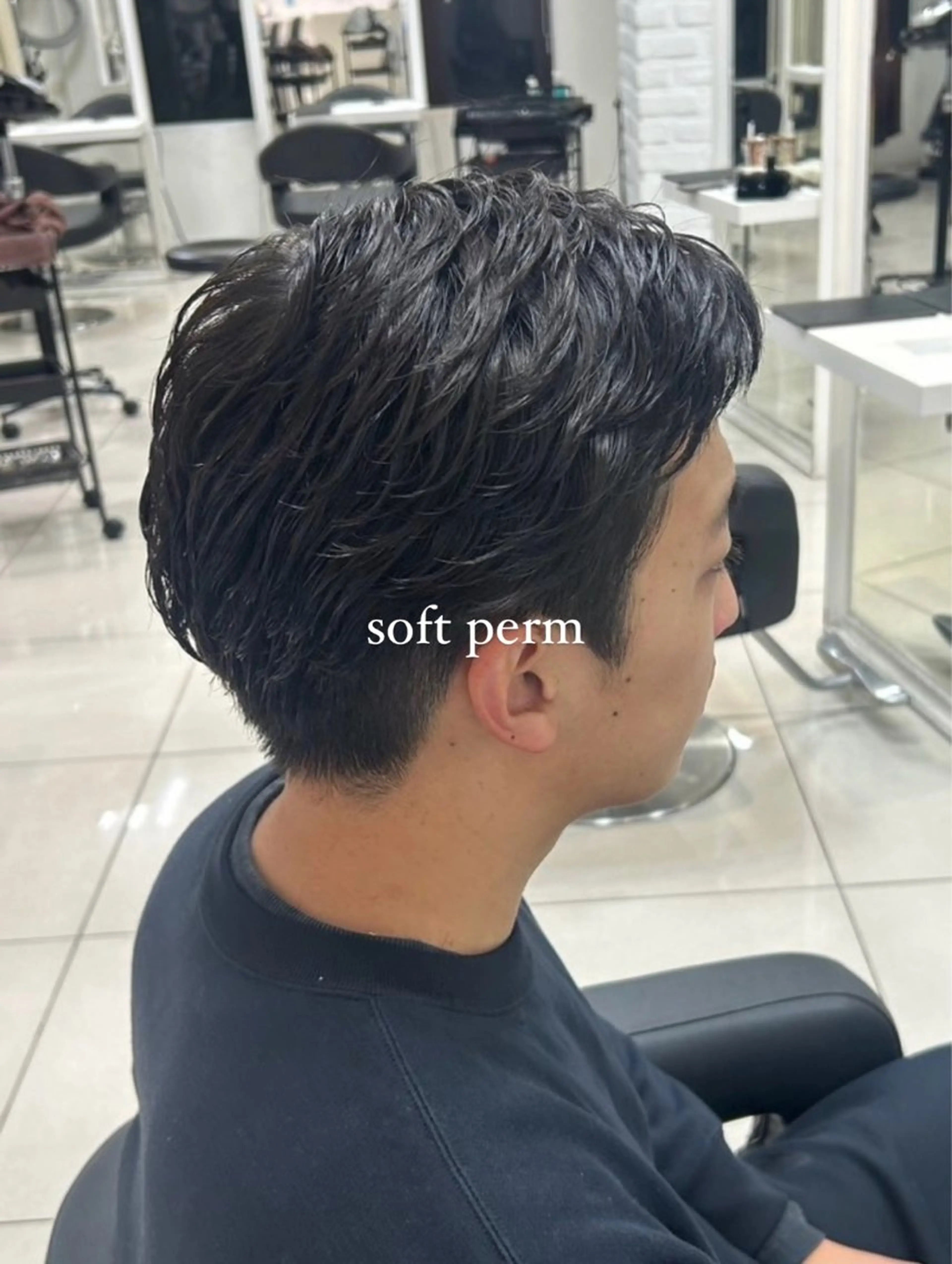ショート パーマ カット パーマ トリートメント リノ レディース カラーリスト🪐のヘアスタイル