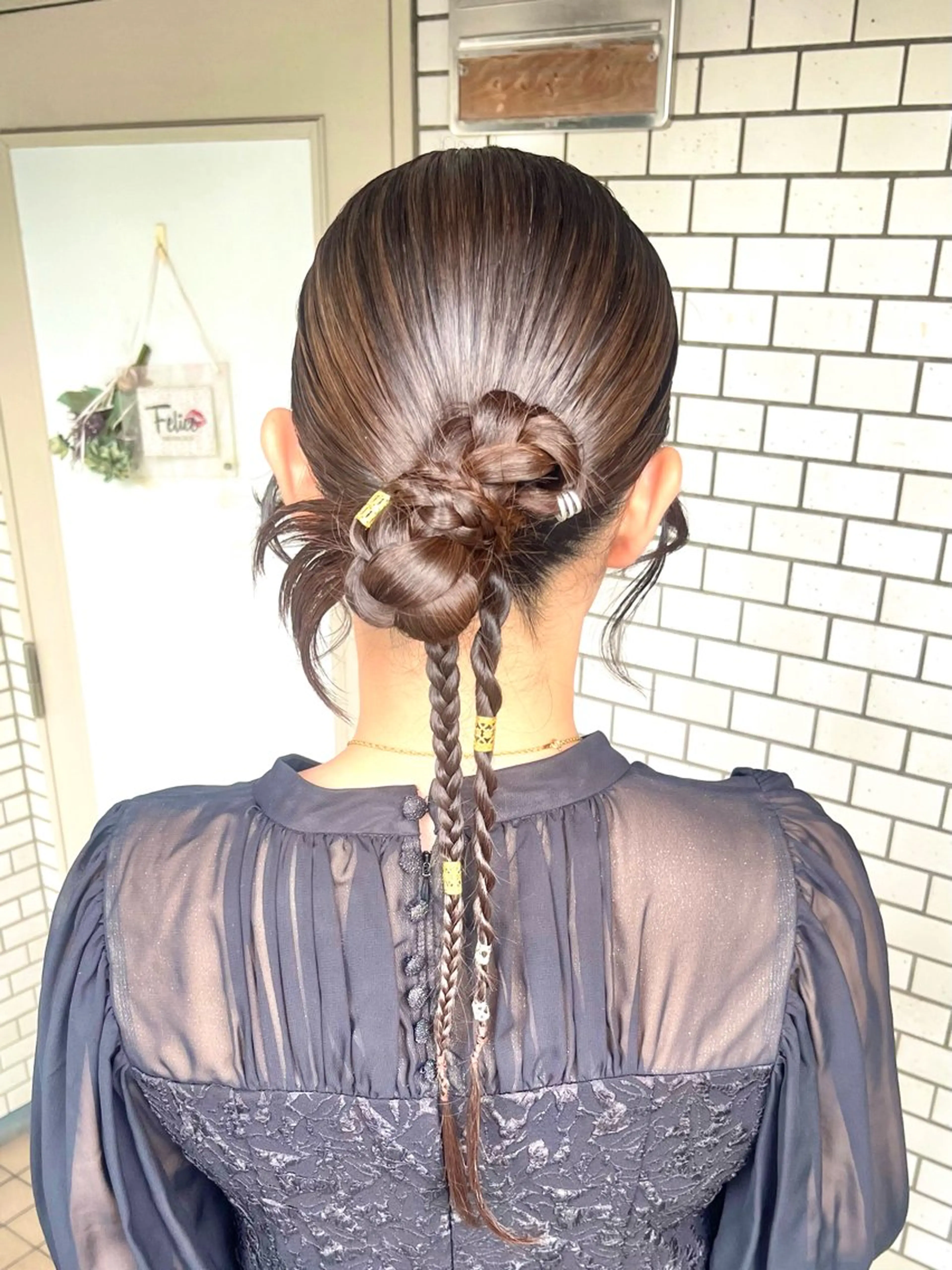 ヘアアレンジ 結婚式・ブライダル 髪飾り ヘアセット 参列 ✽ 推し活ヘア 💕ゆり🐈🐾のヘアスタイル