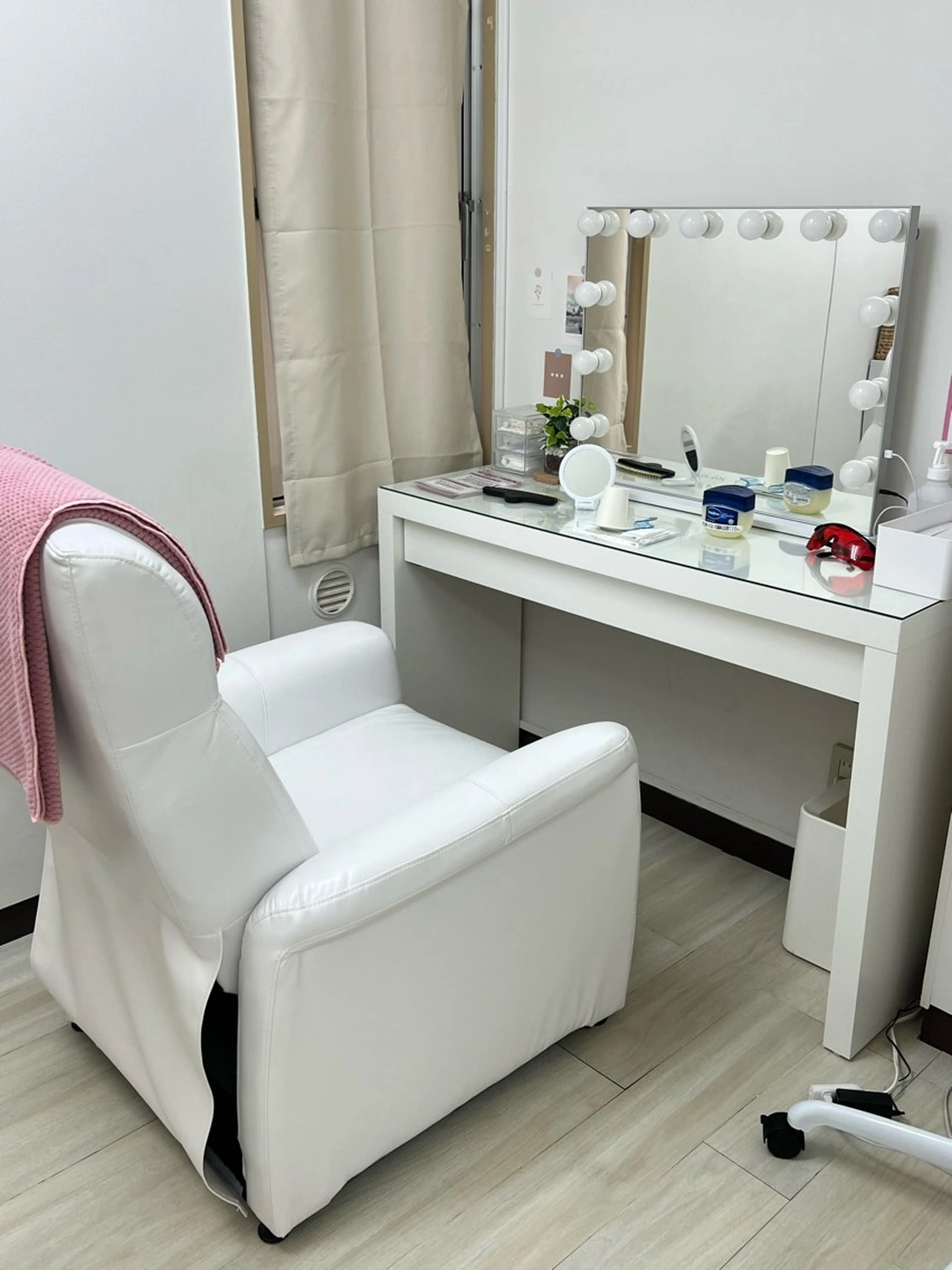 ecxia white 高田馬場所属・セルフホワイトニング エクシア 高田馬場のその他イメージ