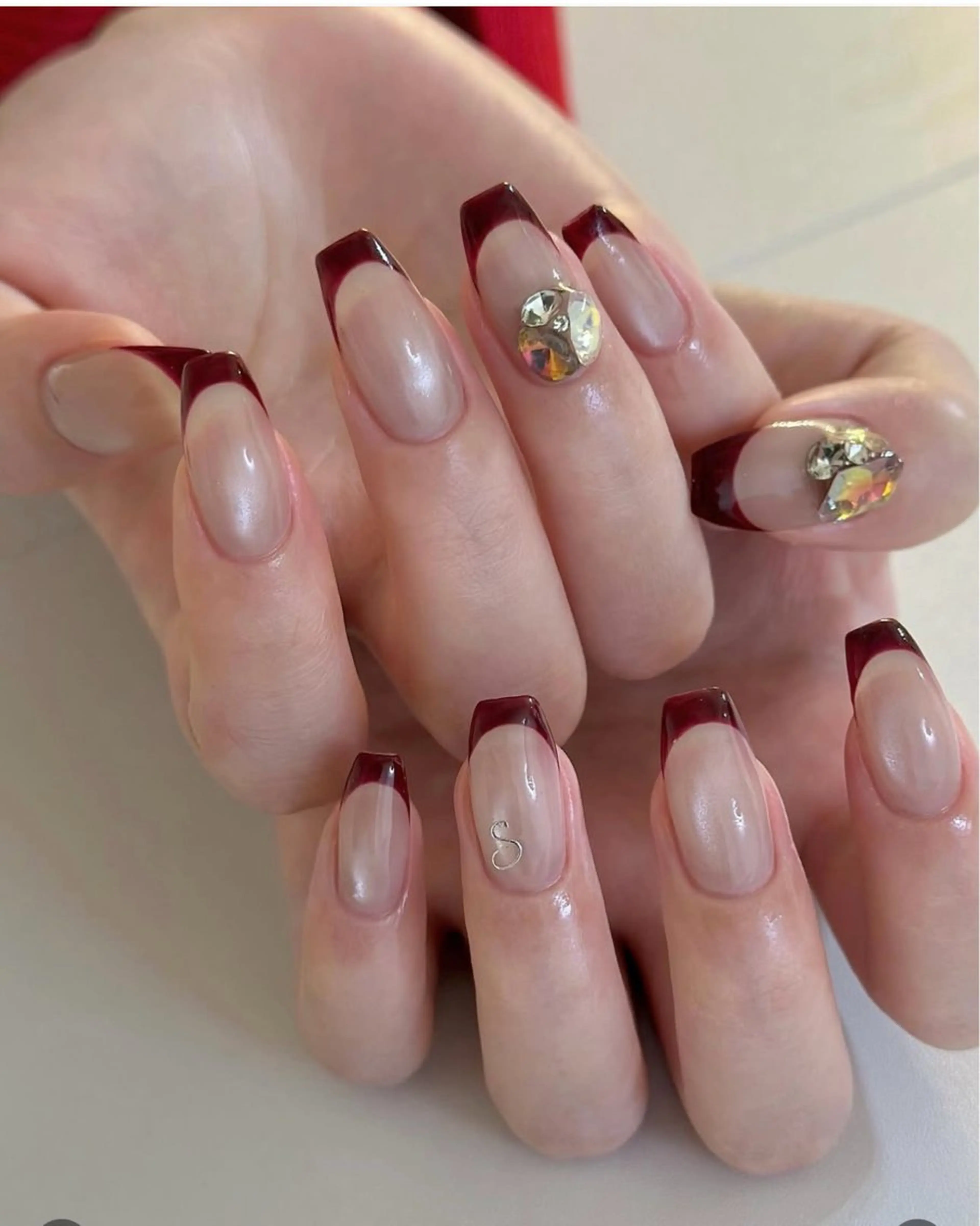 ネイル ボルドー ブラウン チークネイル ドット フットネイル ハンドネイル ハンドケア yurinail所属・yuri nail 高田馬場のネイルデザイン