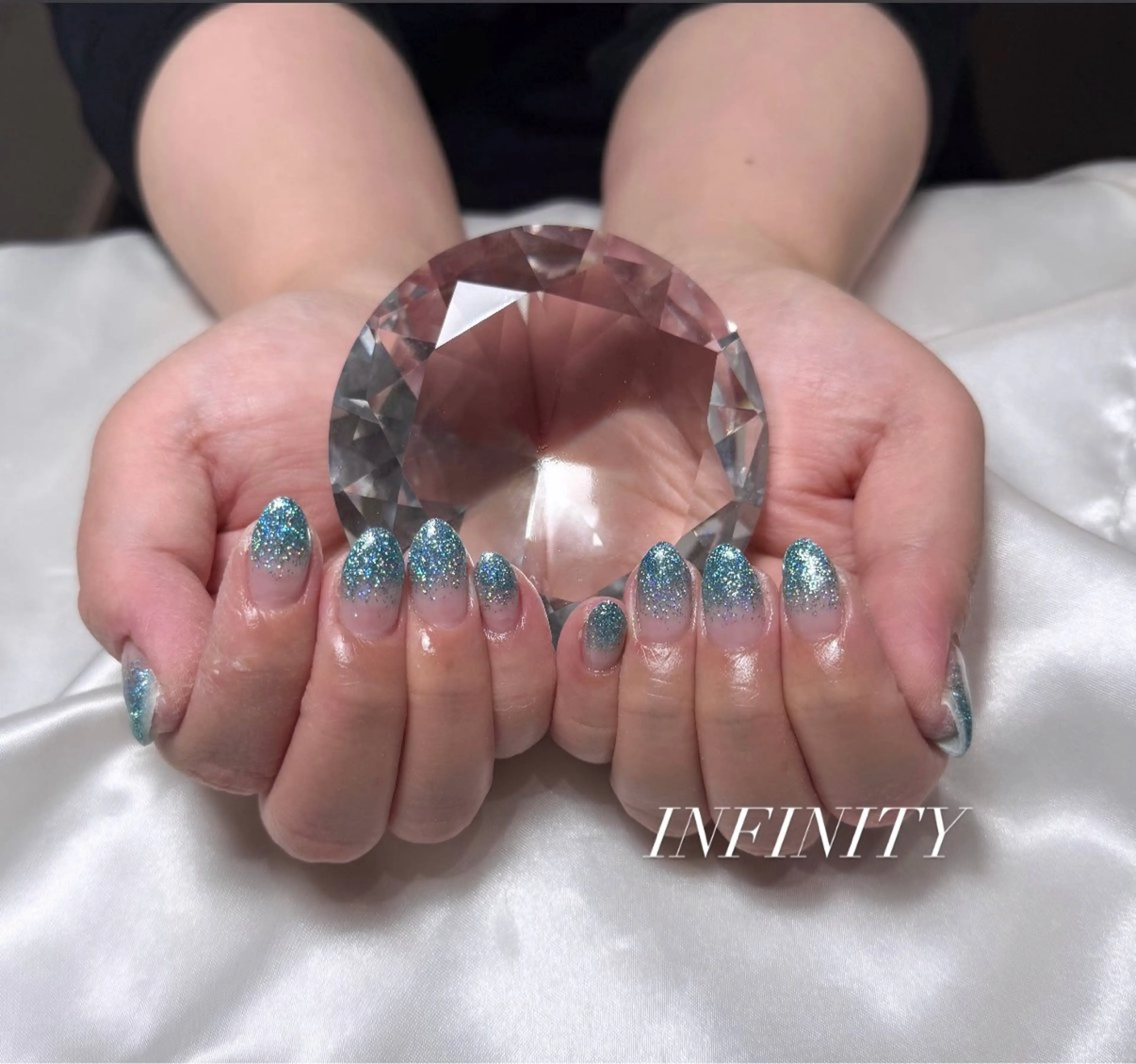 ネイル ハンドネイル INFINITY所属・INFINITY SERAのネイルデザイン