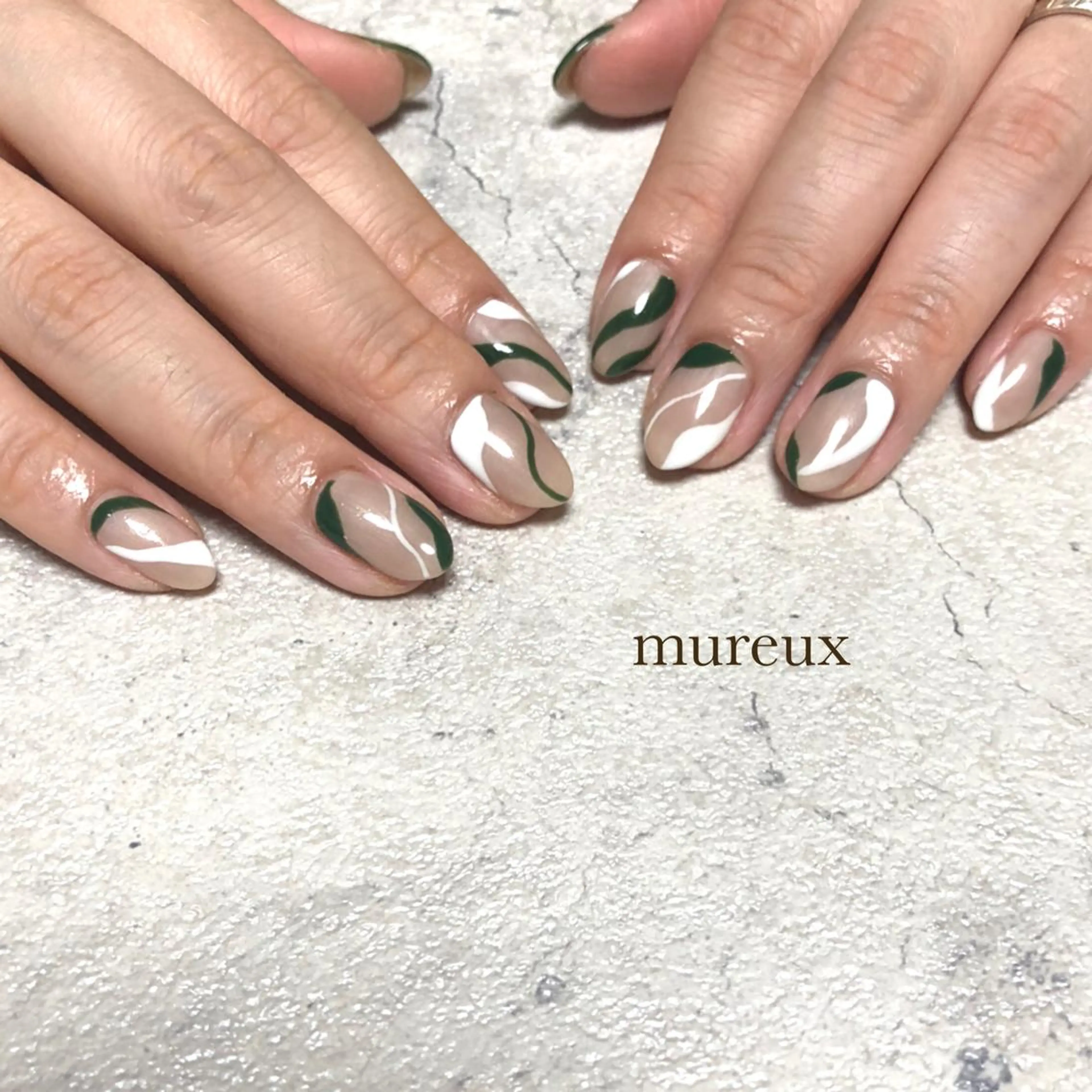 ネイル ハンドネイル mureux ∵ayakaのネイルデザイン