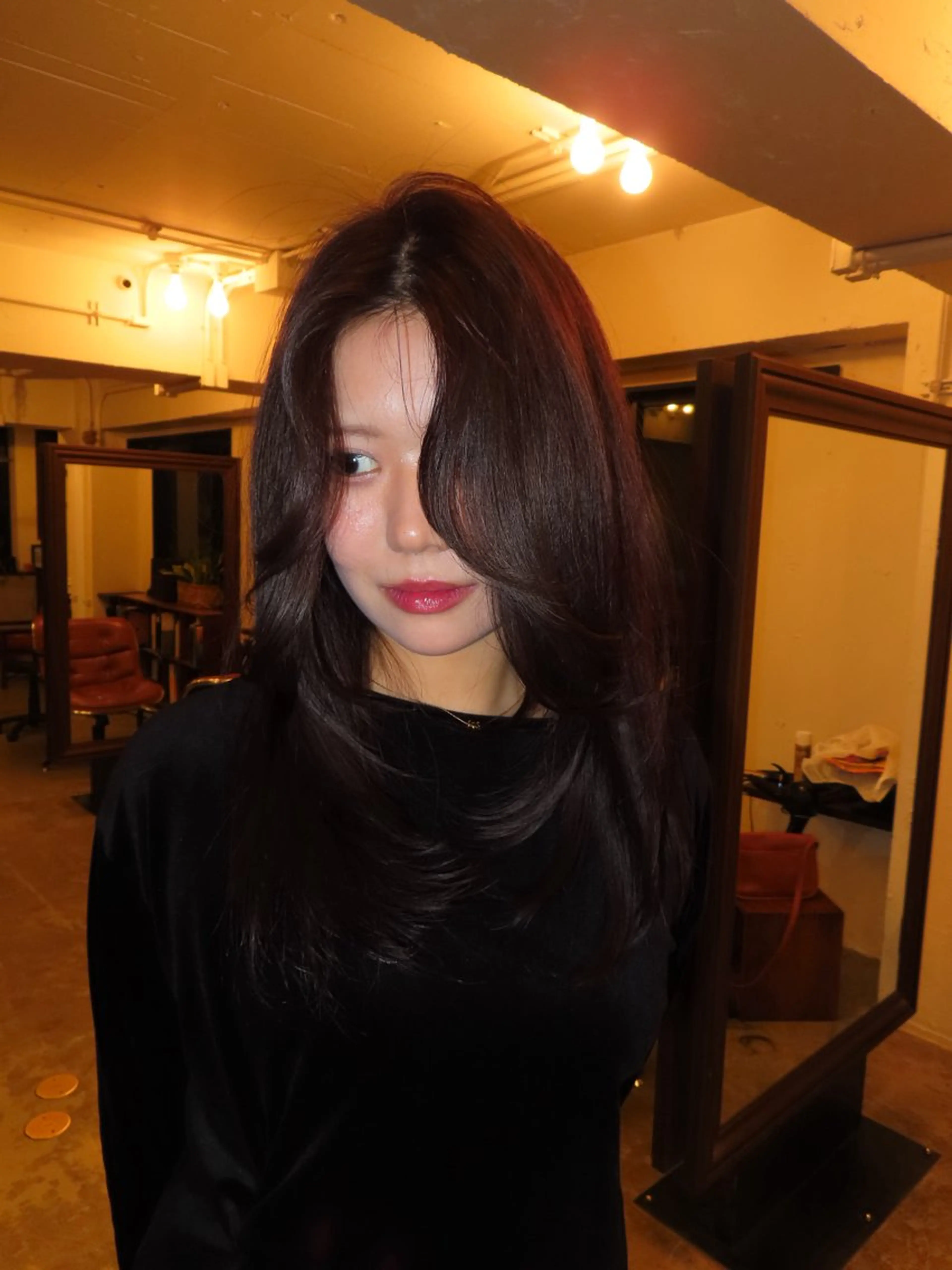 ロング レイヤーカット ロング ヘアカラー S.HAIR SALON所属・オリーブカラー/ レイヤー/表参道のヘアスタイル