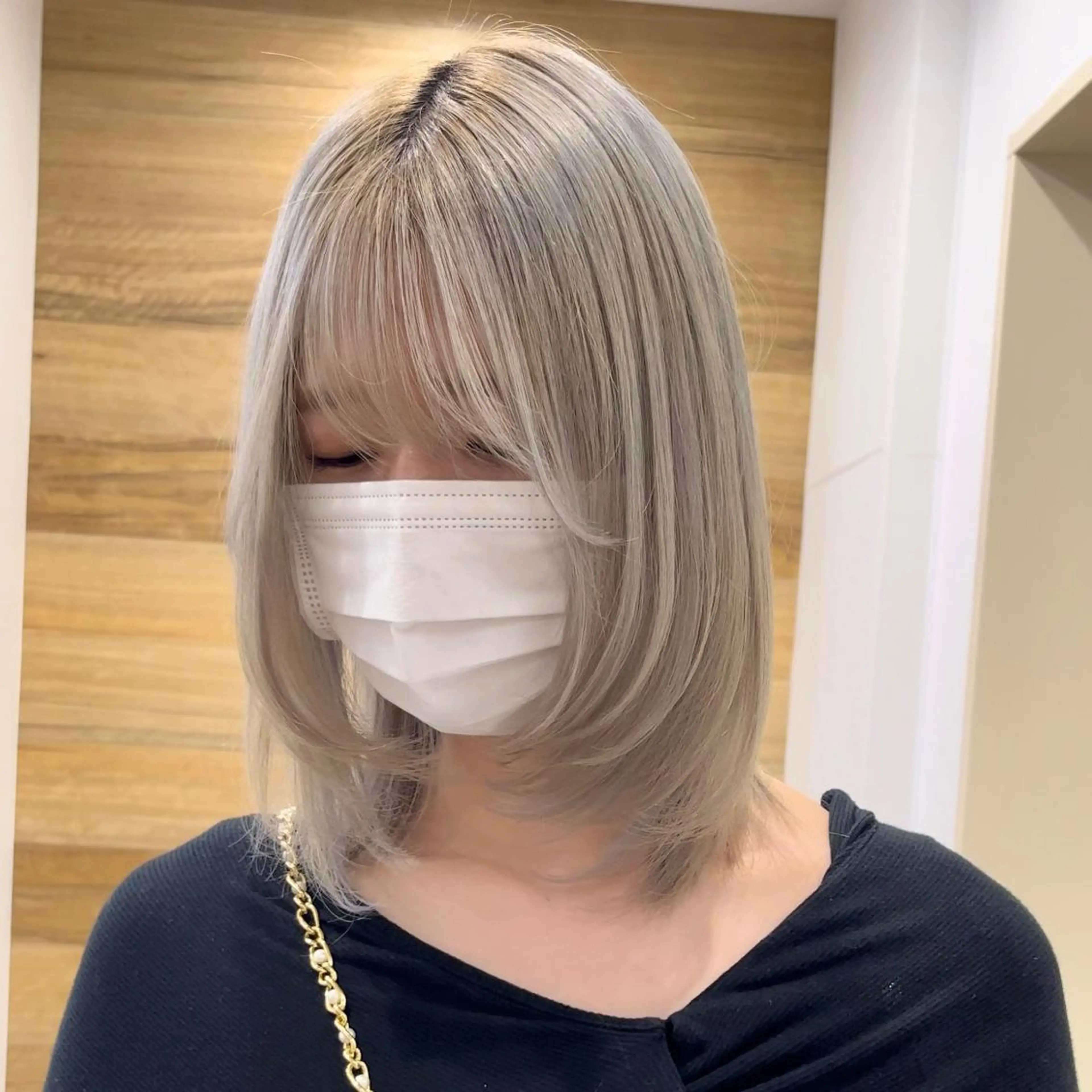 ミディアム 顔まわりレイヤー 顔周りカット レイヤーカット カットモデル募集🐺 らいと💎のヘアスタイル