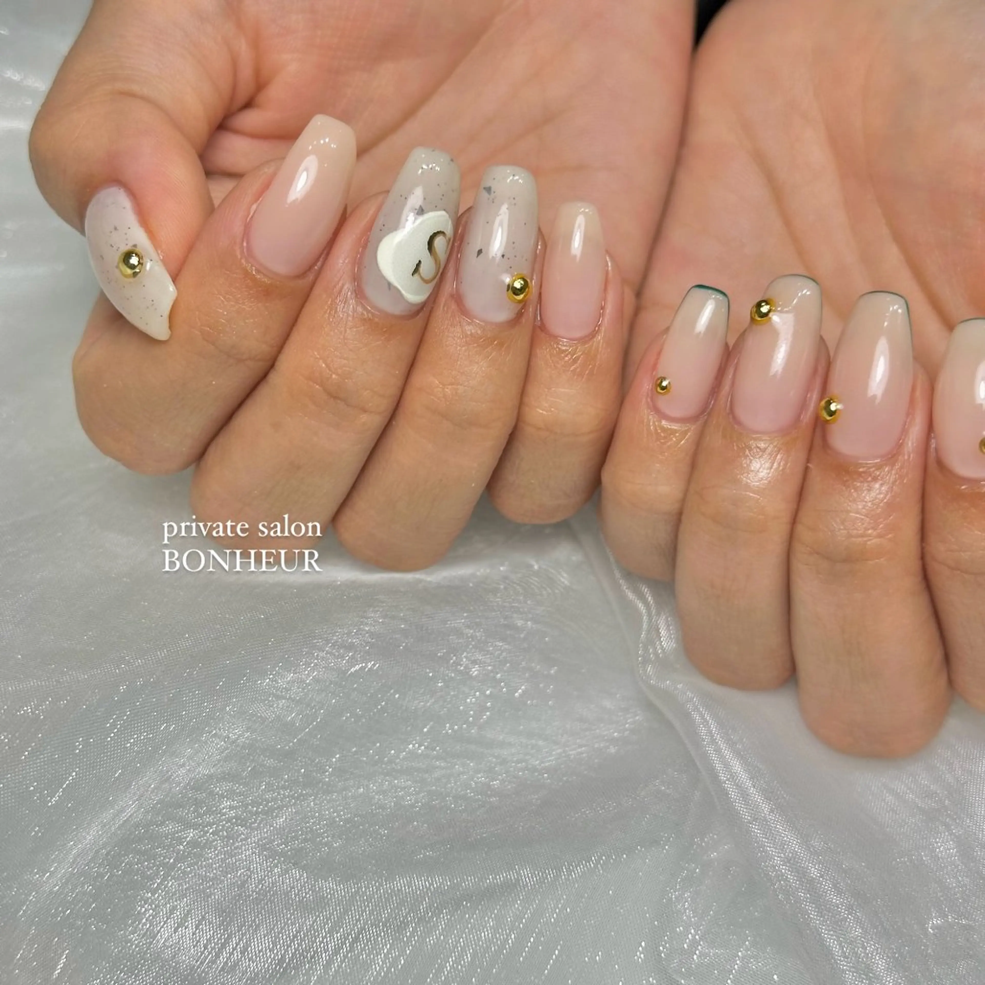 ネイル ハンドネイル BONHEUR Annaのネイルデザイン
