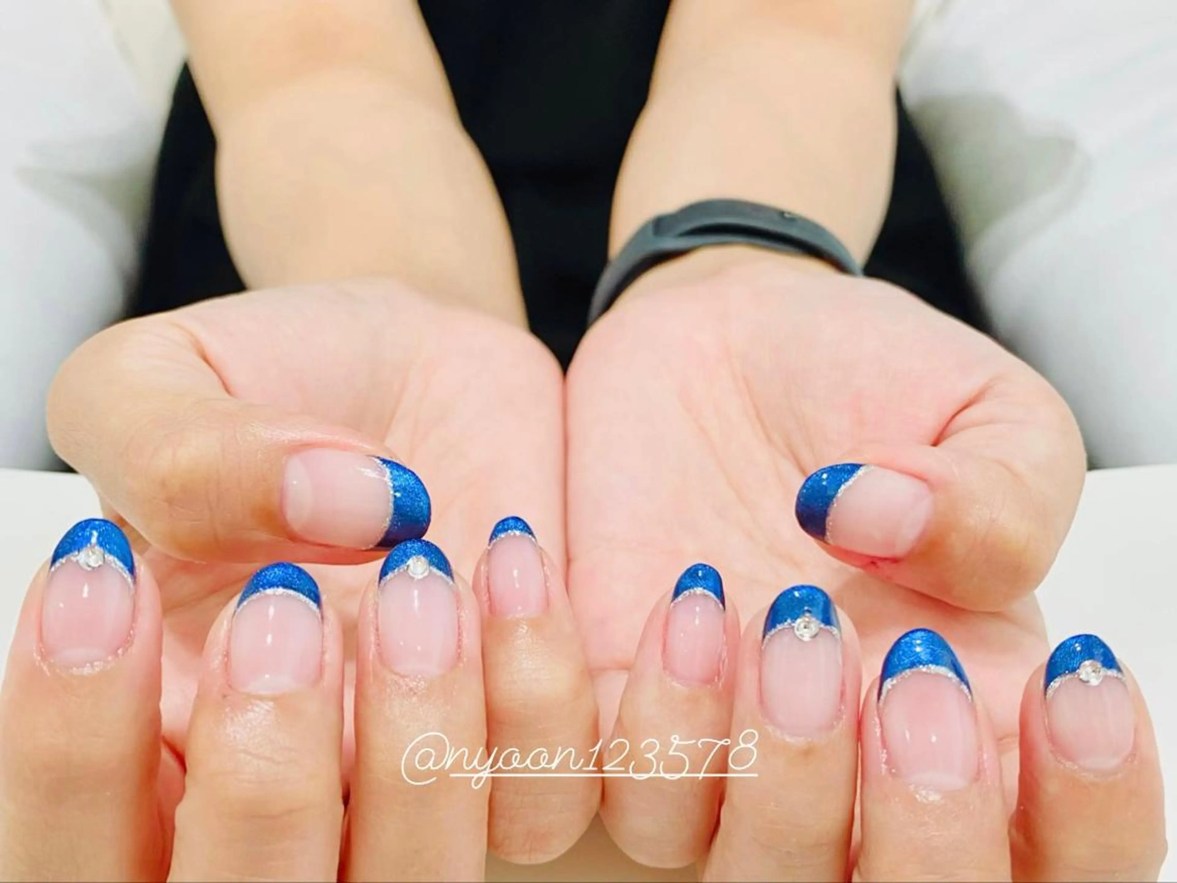 セミロング キッズ ネイル マツエク・マツパ アイブロウ セミロングパーマ 眉カラー パリジェンヌラッシュリフト 一重×まつ毛パーマ ワンホンマツエク 5日16時マグネット 4980円❣️のネイルデザイン