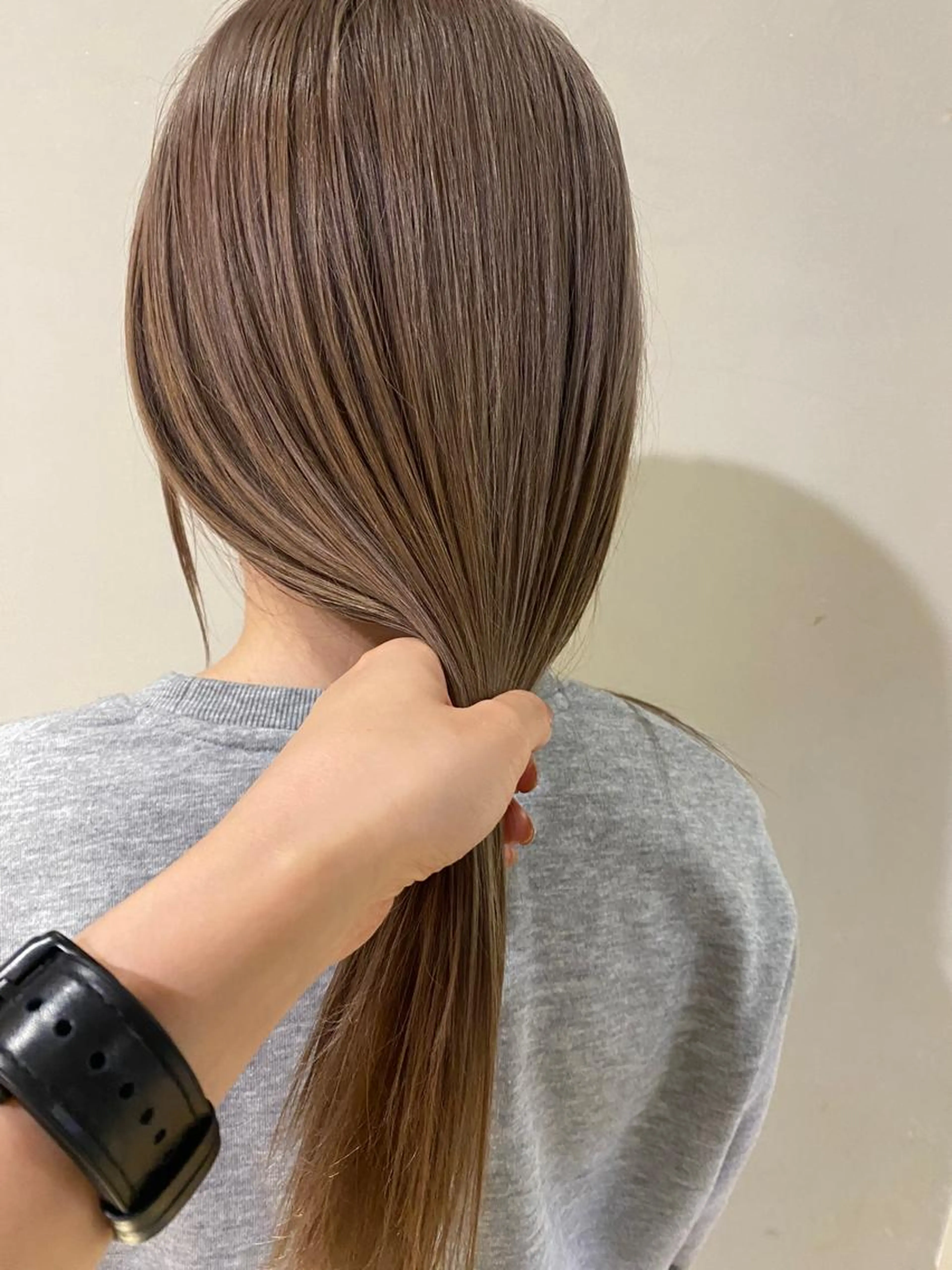 《ミニモ特別価格》カラー、トリートメント　胸下はプラス550円の写真