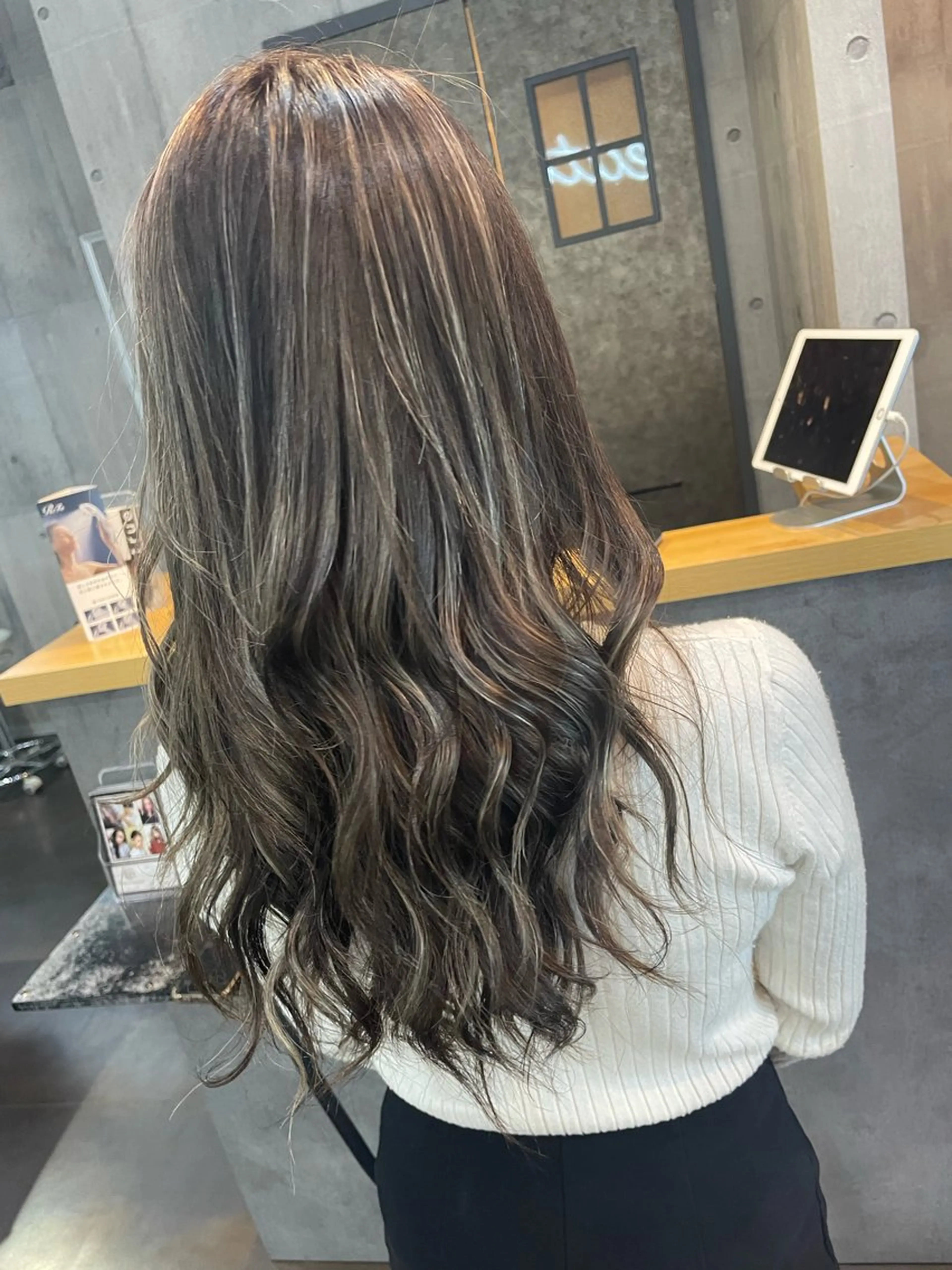 ロング カラー ヘアカラー 新越駅から1分 肥高　壮汰のヘアスタイル