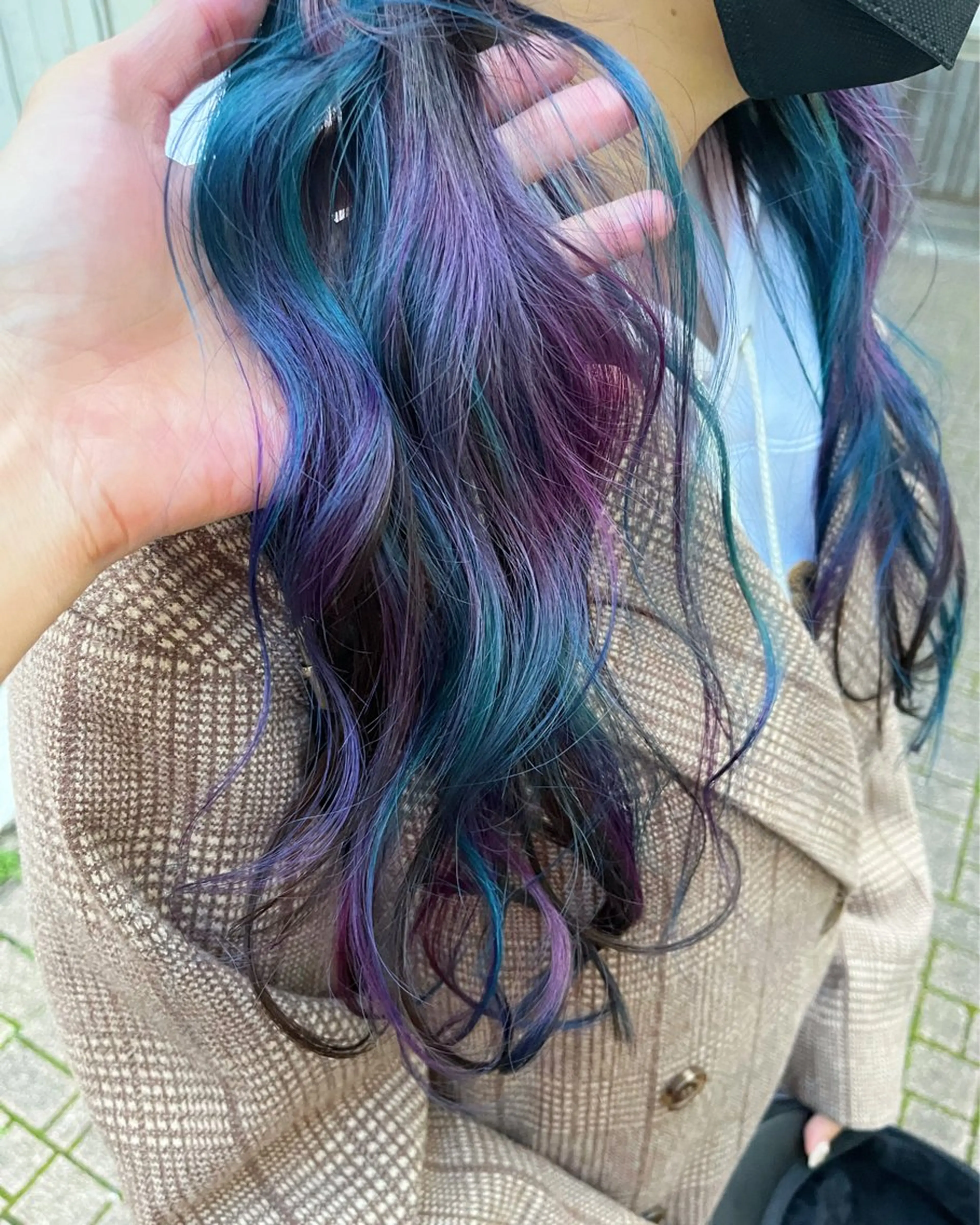 ロング カラー ブリーチ イヤリングカラー ユニコーンカラー カット ヘアカラー トリートメント 原宿サロン代表 デザインカラー伊藤卓のヘアスタイル