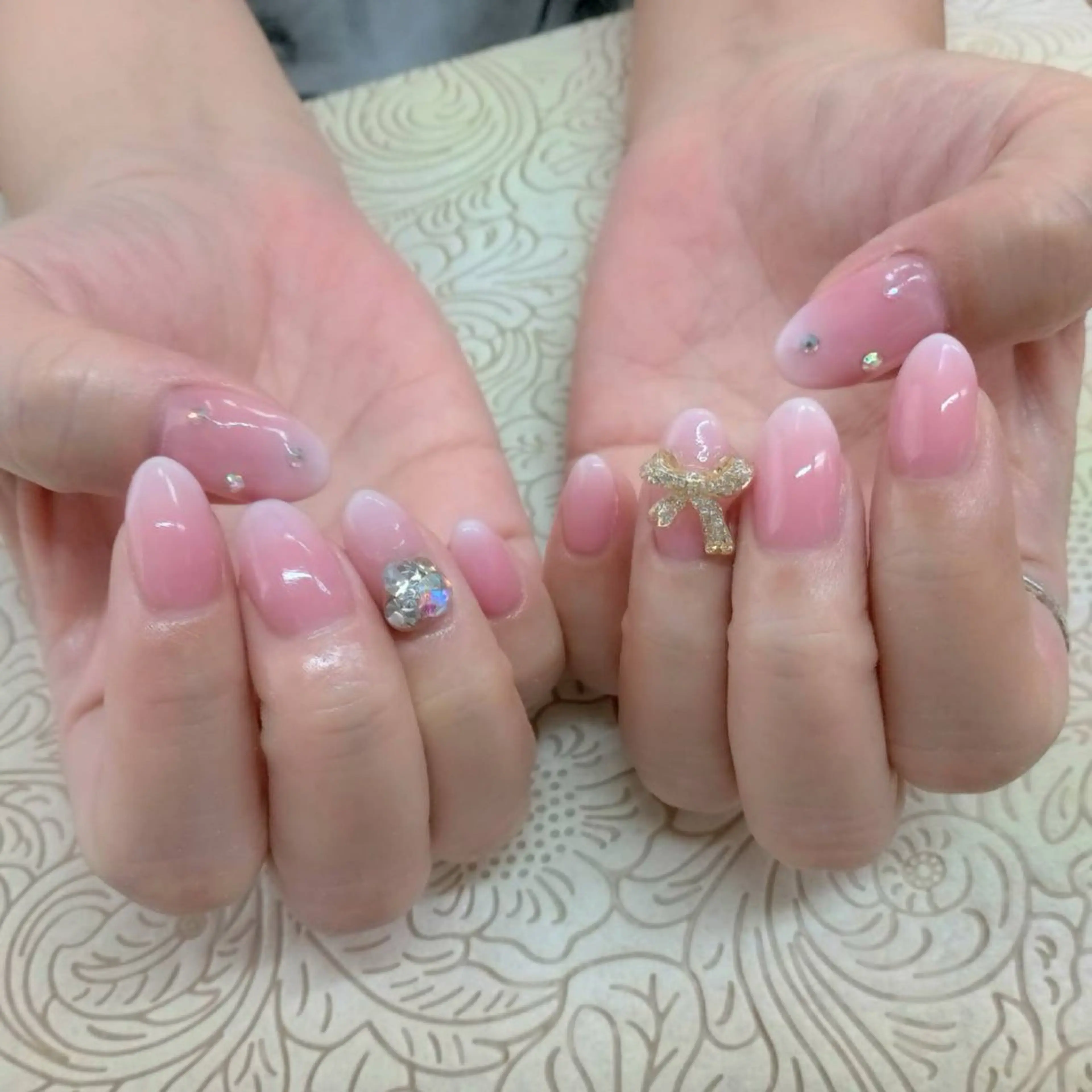 ネイル フラワーネイル precious nail room所属・precious nail  roomのネイルデザイン