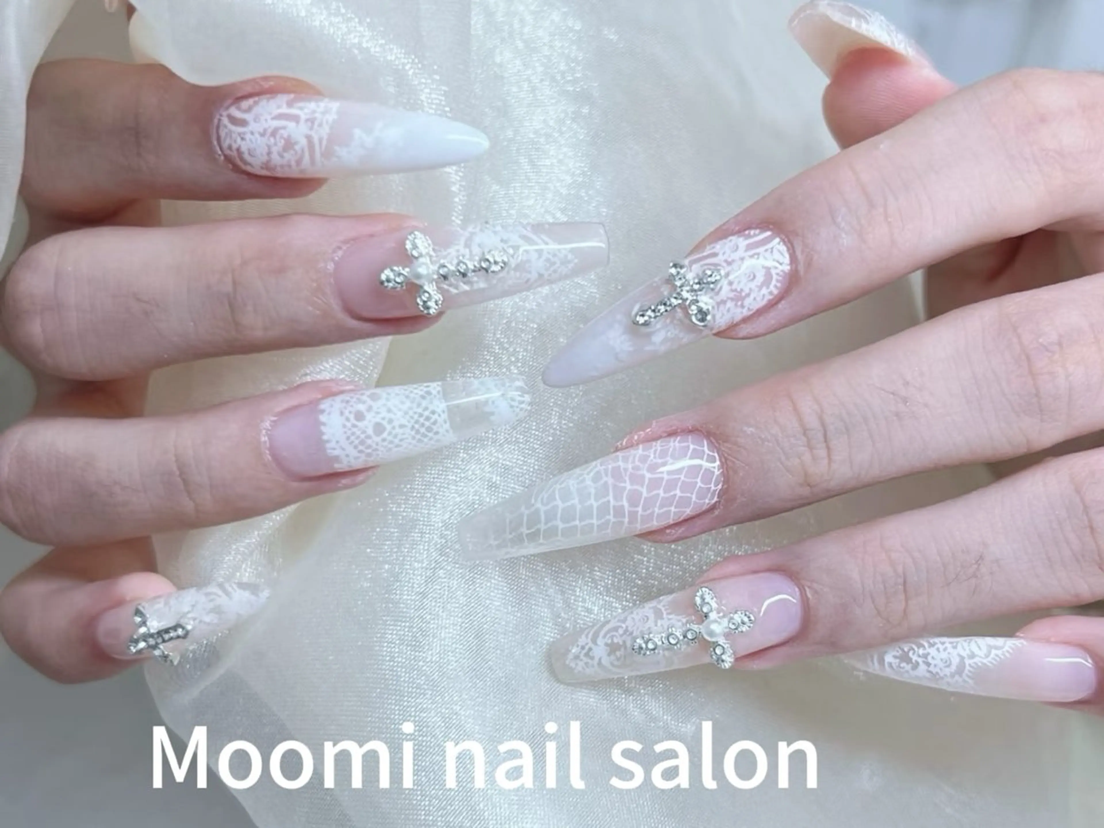 ロング ハンドネイル Moomi あずりのネイルデザイン