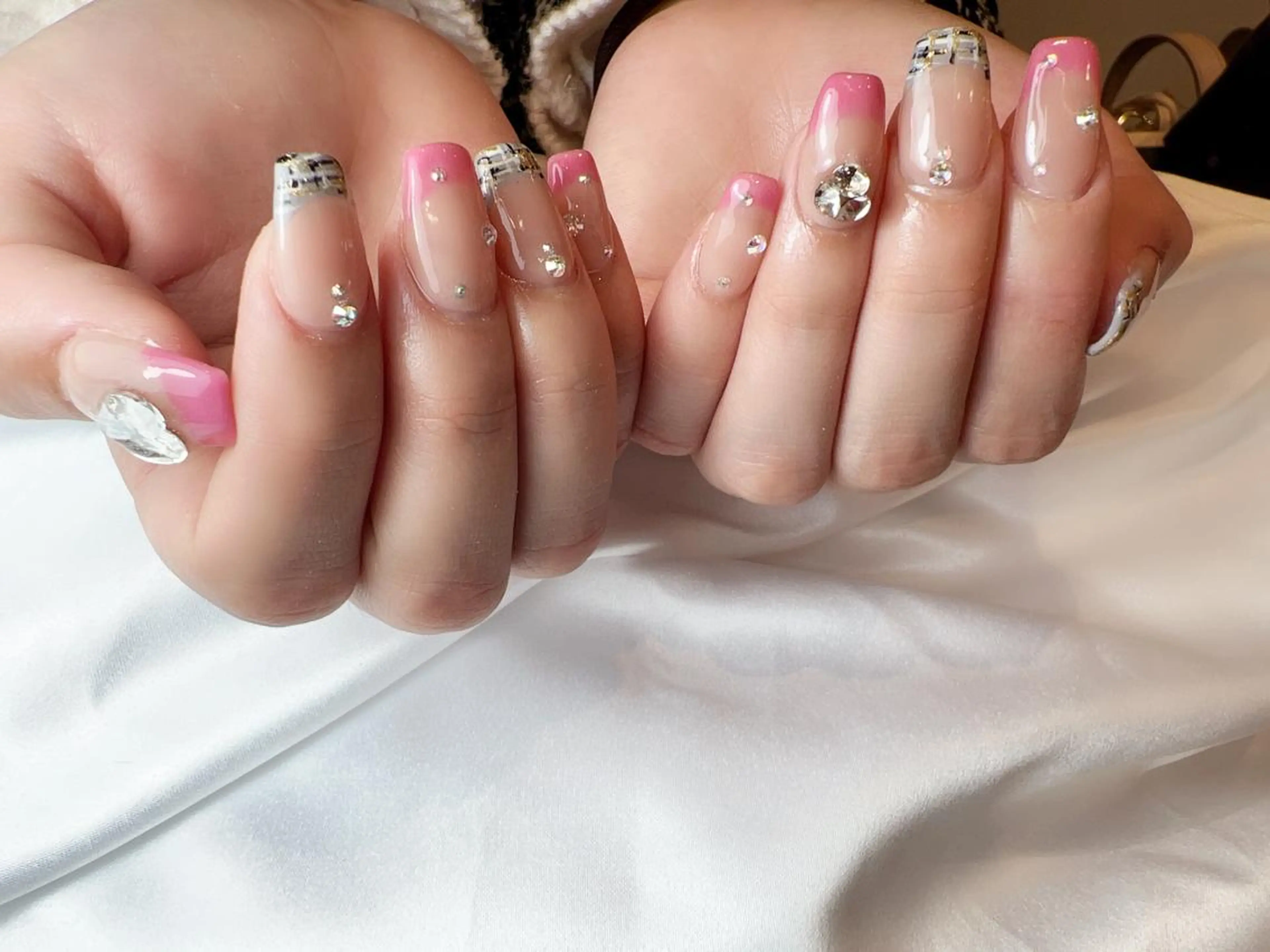 ネイル nailstudio ′ecole所属・nailstudio ′ecoleのネイルデザイン