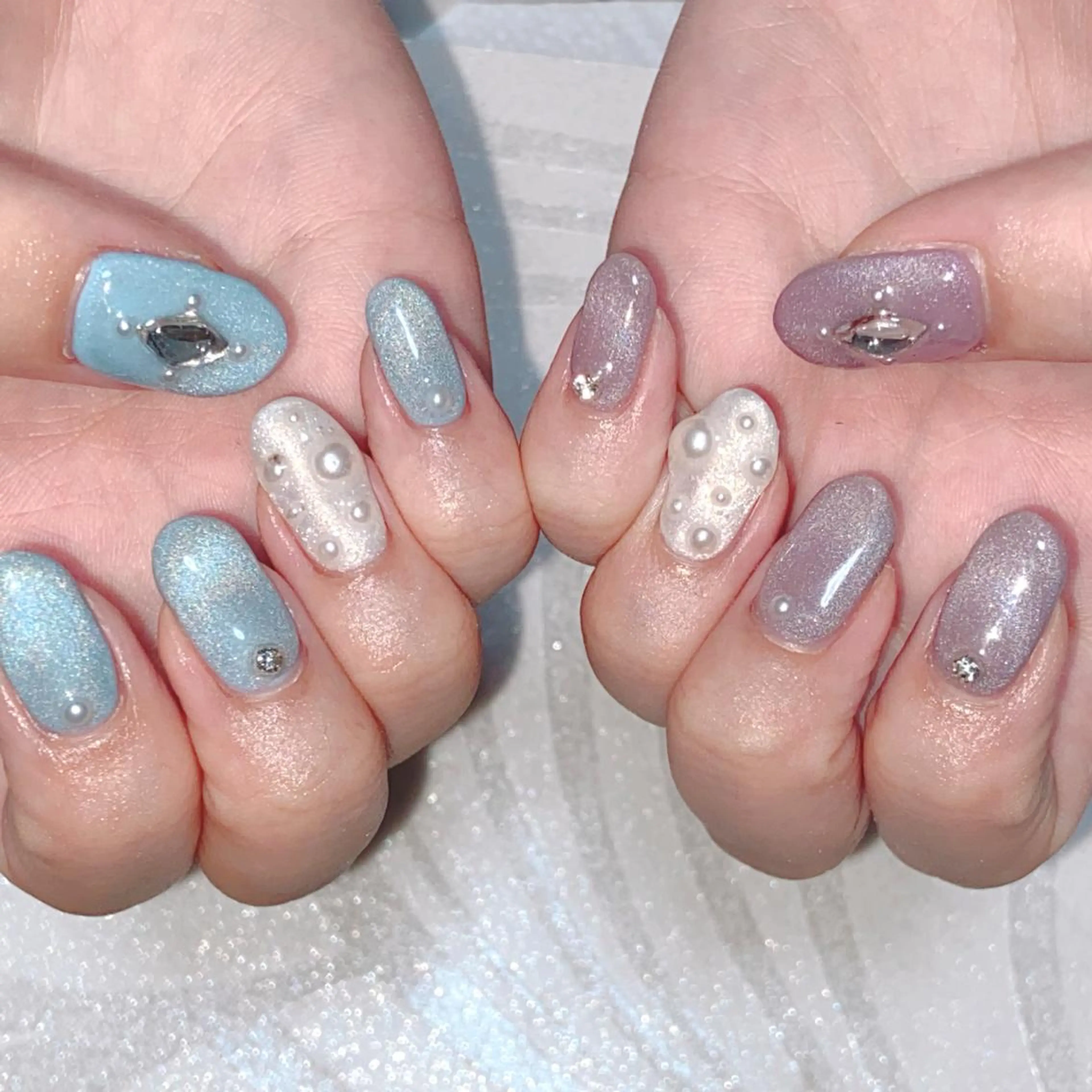 ネイル オーロラネイル マグネットネイル nail salon MARuのネイルデザイン