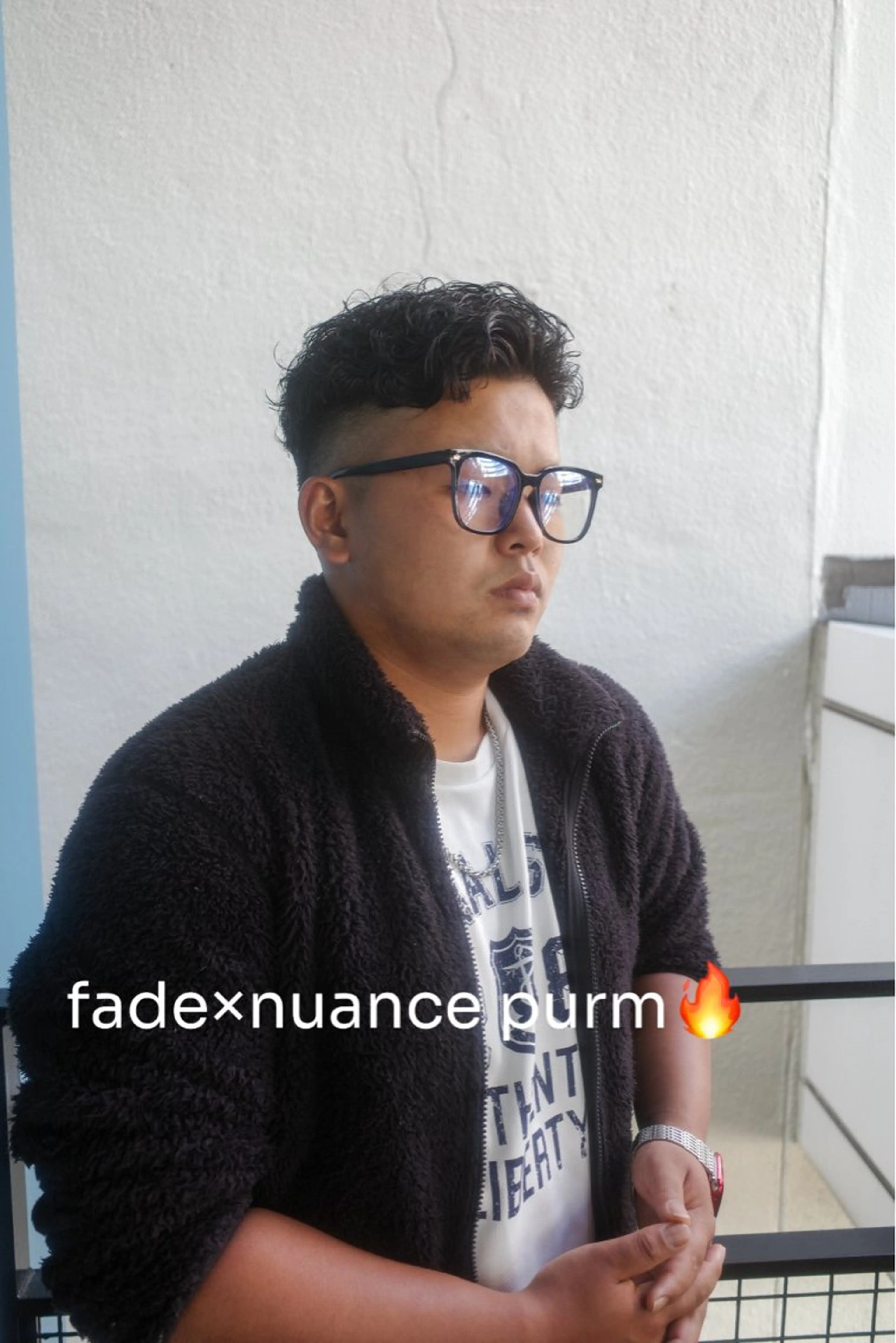 パーマ メンズ アップバング メンズハイライト マッシュ メンズパーマ メンズツイストパーマ Embellir甲東園所属・三野 光太郎のヘアスタイル