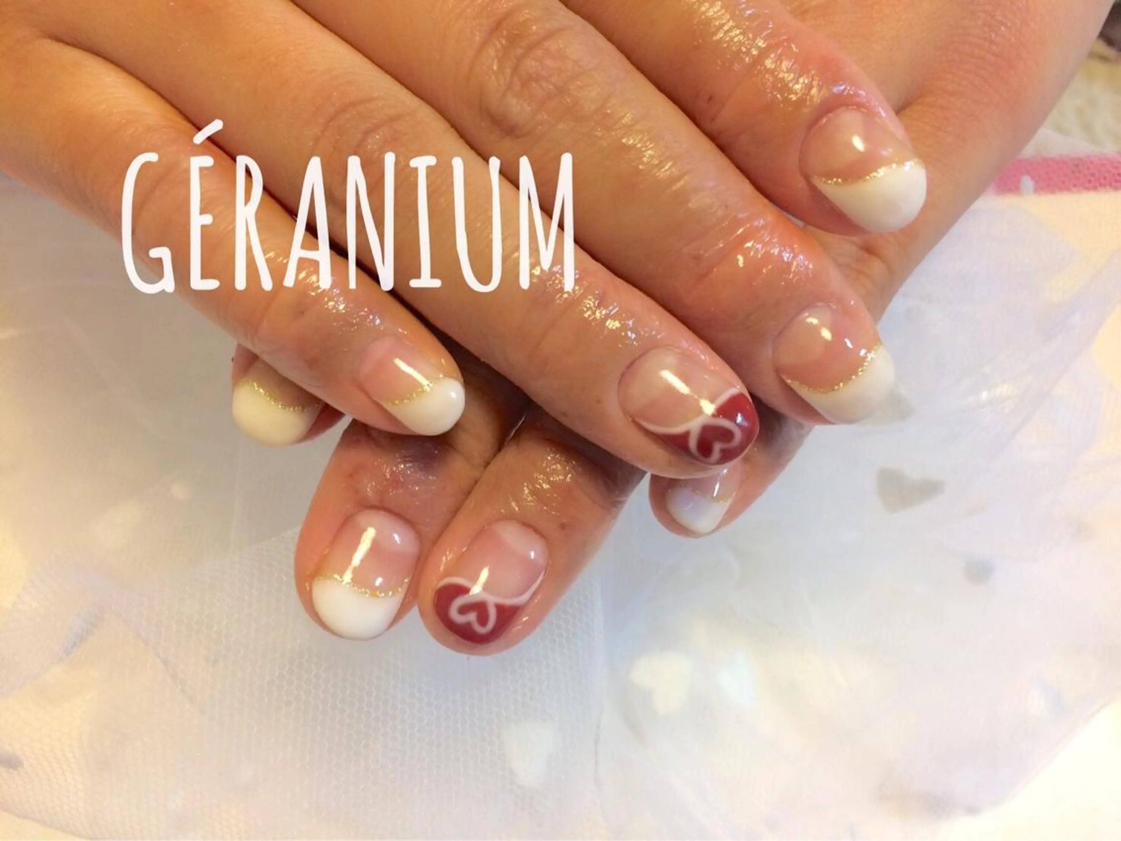 ネイル フレンチネイル ハート GéRanium Harukaのネイルデザイン